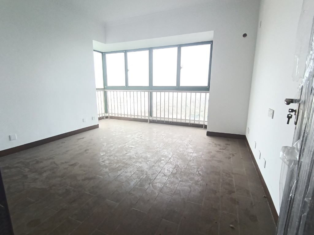 经世皇城 3室2厅1卫 72.0万 经世皇城 3室2厅1卫 72.0万客厅