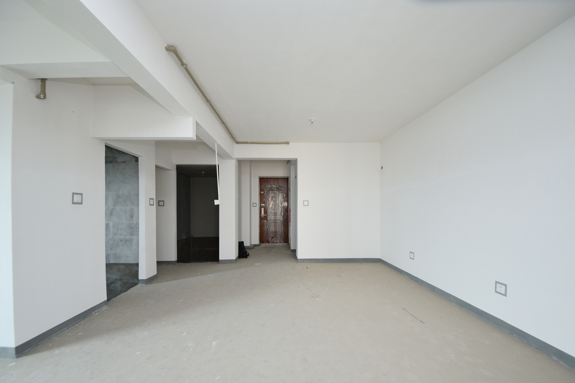 建发中央悦府  3室2厅2卫    159.99万其他