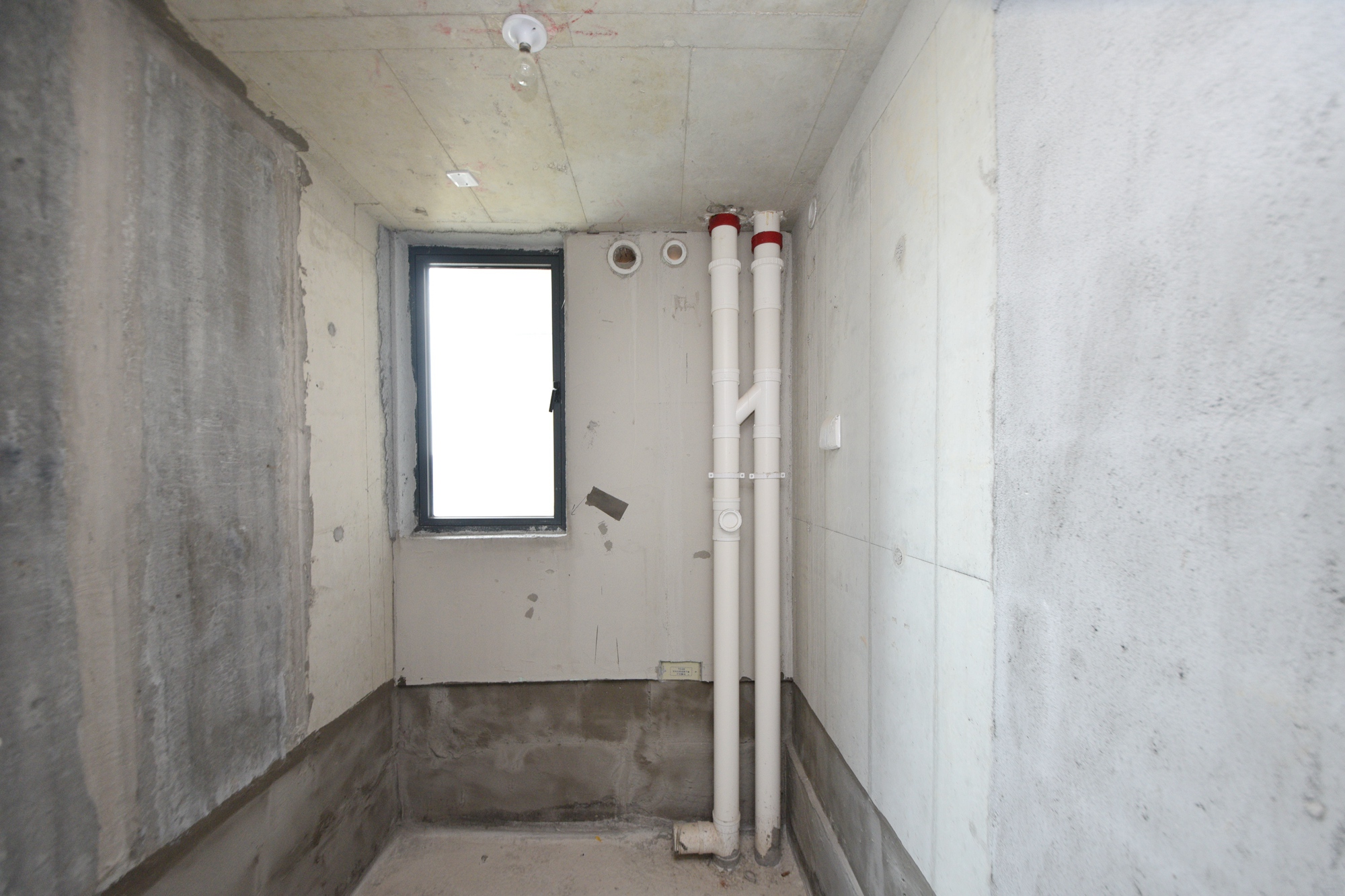 建发中央悦府  3室2厅2卫    159.99万客厅