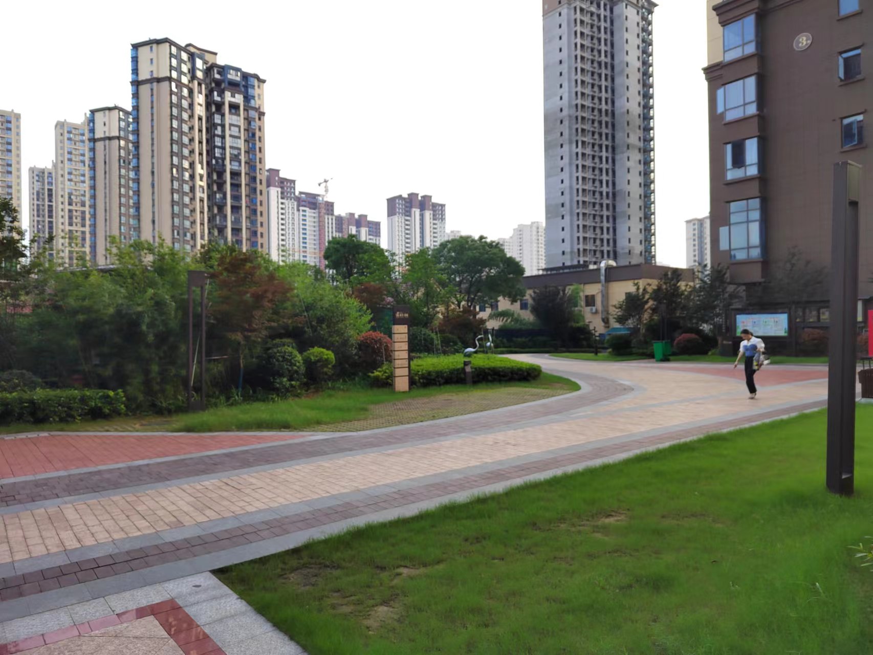 城发锦城 3室2厅2卫 77.0万 城发锦城 3室2厅2卫 77.0万客厅