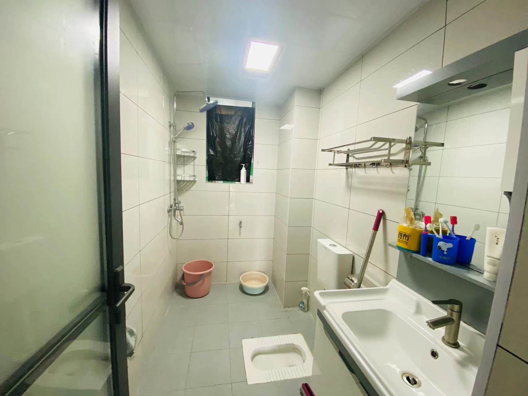 奥园广场  3室2厅1卫    100.0万 奥园广场  3室2厅1卫    100.0万客厅