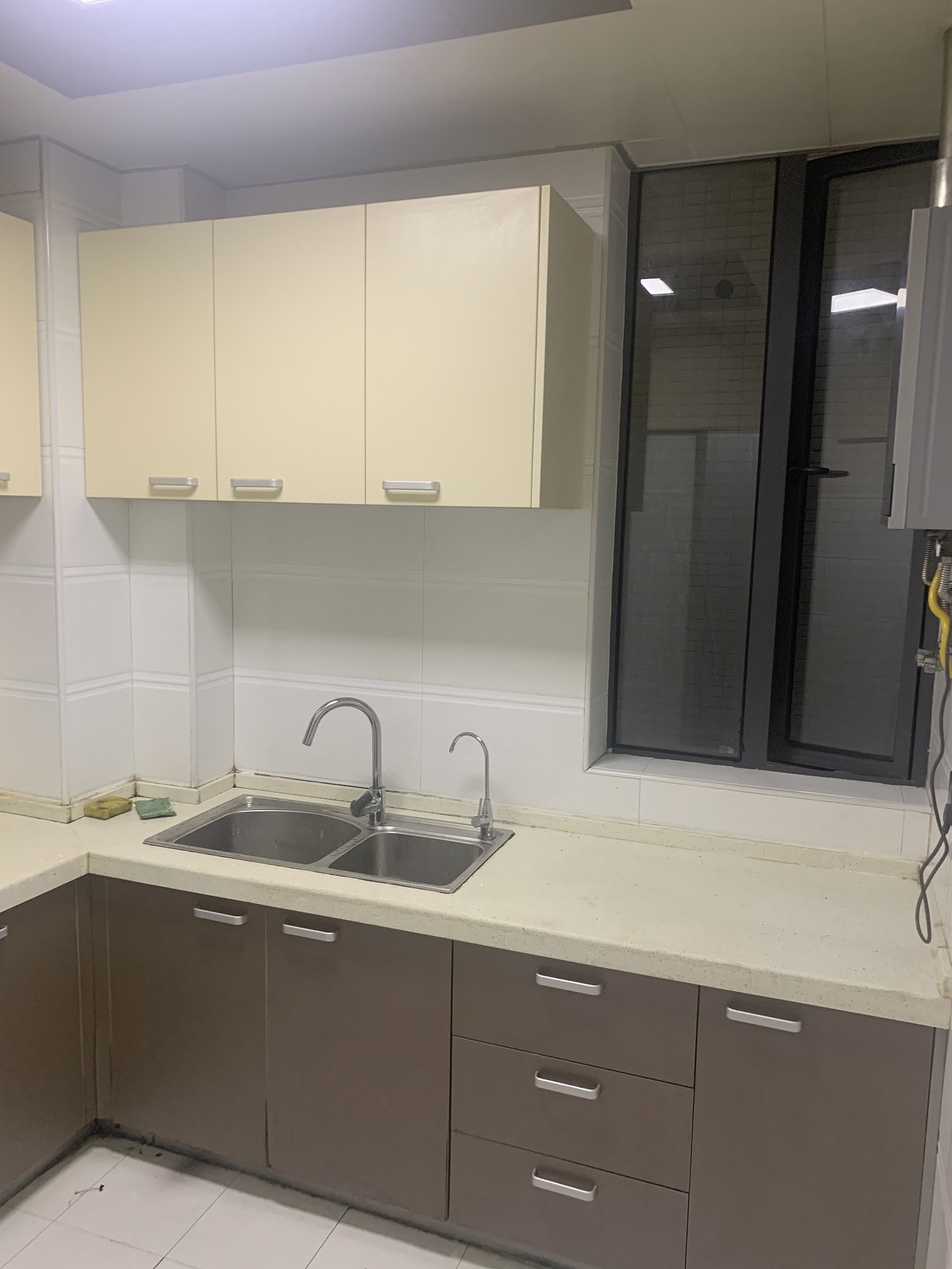 泰山公馆 2室2厅1卫 52.8万 泰山公馆 2室2厅1卫 52.8万客厅