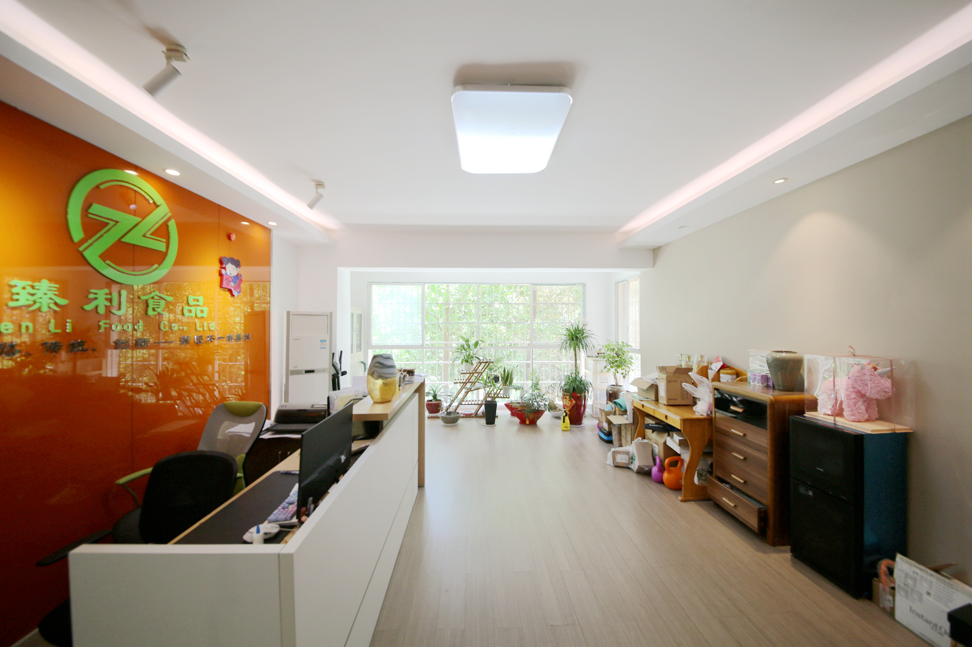 上河国际C区  4室2厅2卫   151.00万