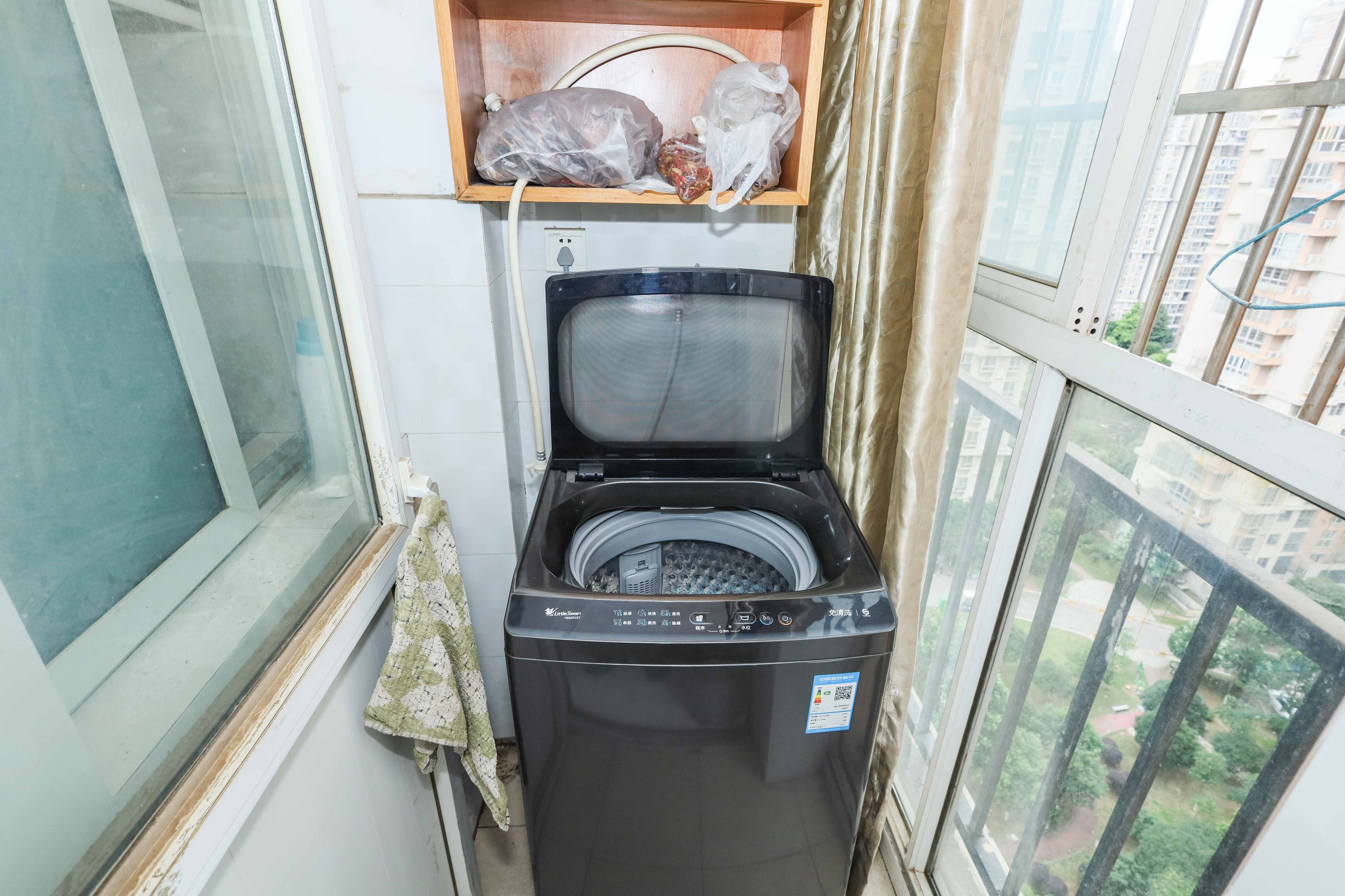 中房F联邦  2室2厅1卫   78.80万阳台