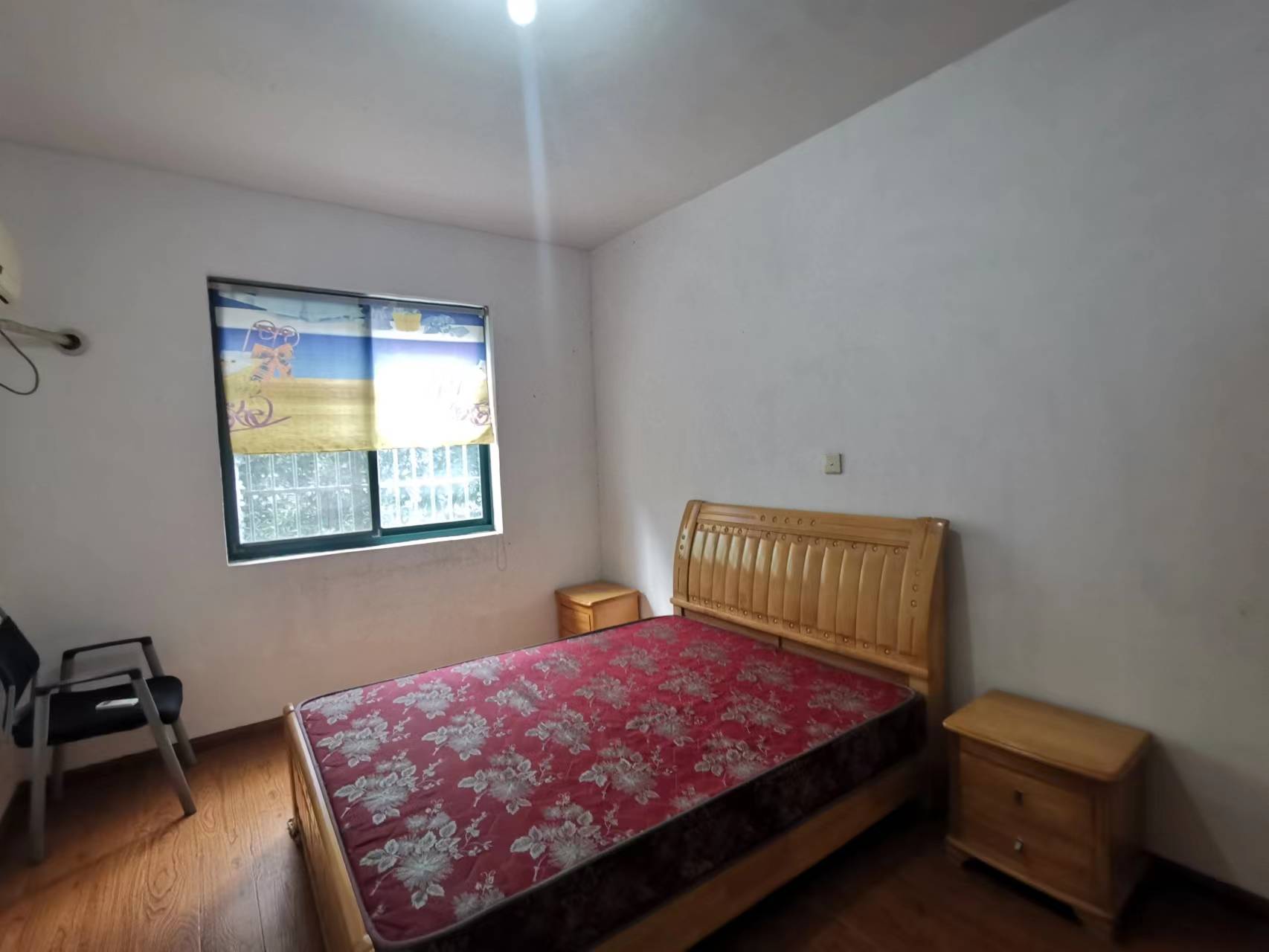 圣华名城建设北路110号 2室2厅2卫 38.0万 圣华名城建设北路110号 2室2厅2卫 38.0万客厅