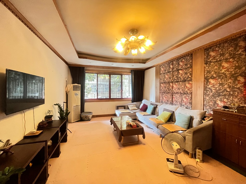 耀华新村  3室2厅1卫    76.0万 耀华新村  3室2厅1卫    76.0万