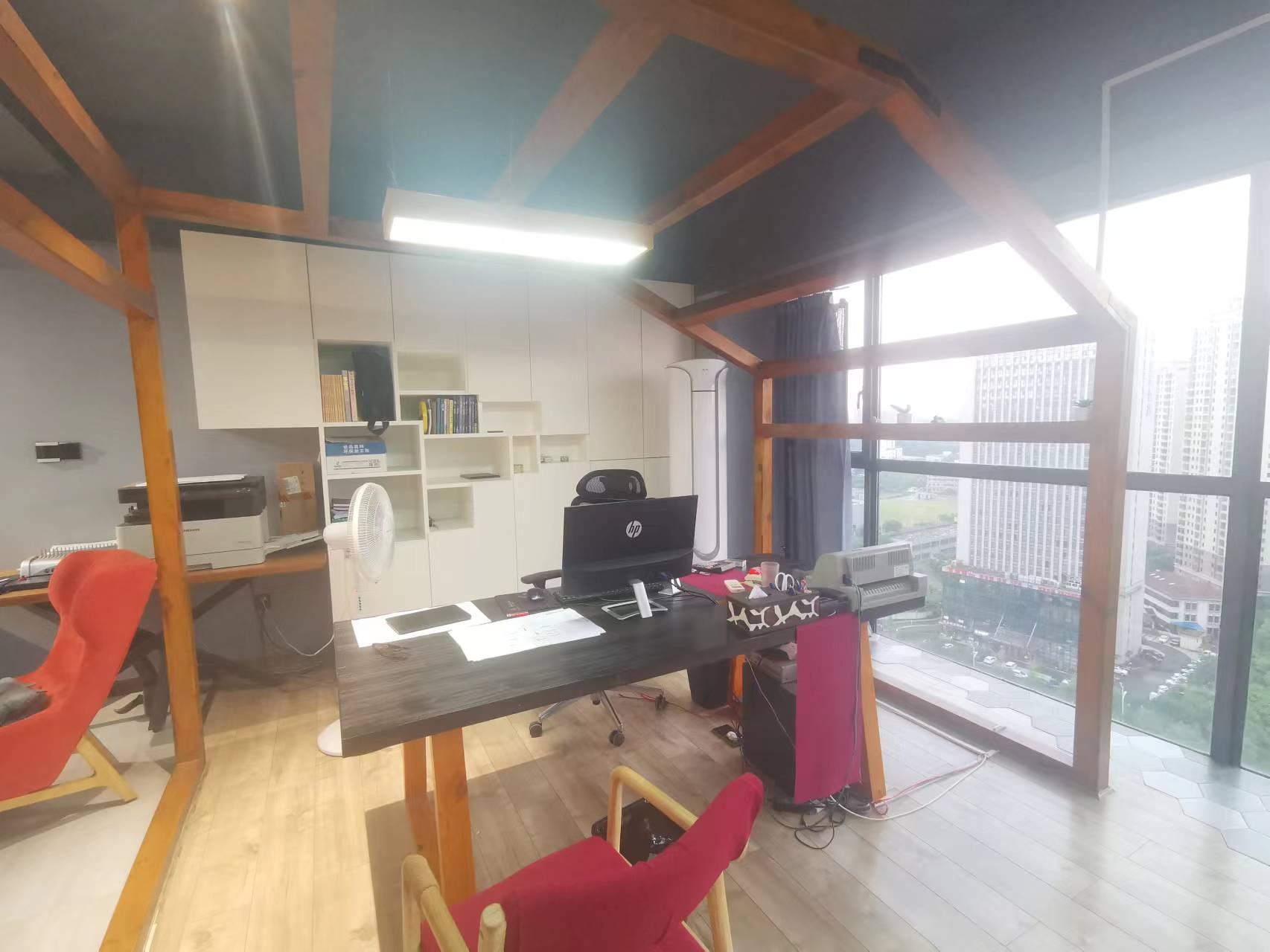 国际公馆(美的时代广场) 1室1厅1卫 32.0万 国际公馆(美的时代广场) 1室1厅1卫 32.0万客厅