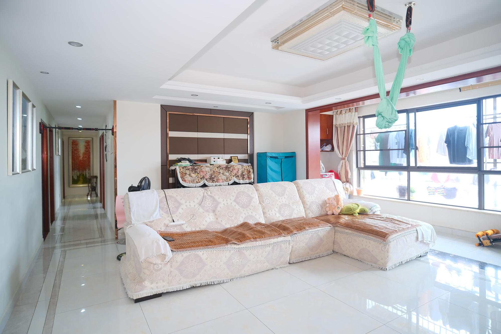 好望谷 4室2厅2卫 104.8万 好望谷 4室2厅2卫 104.8万客厅