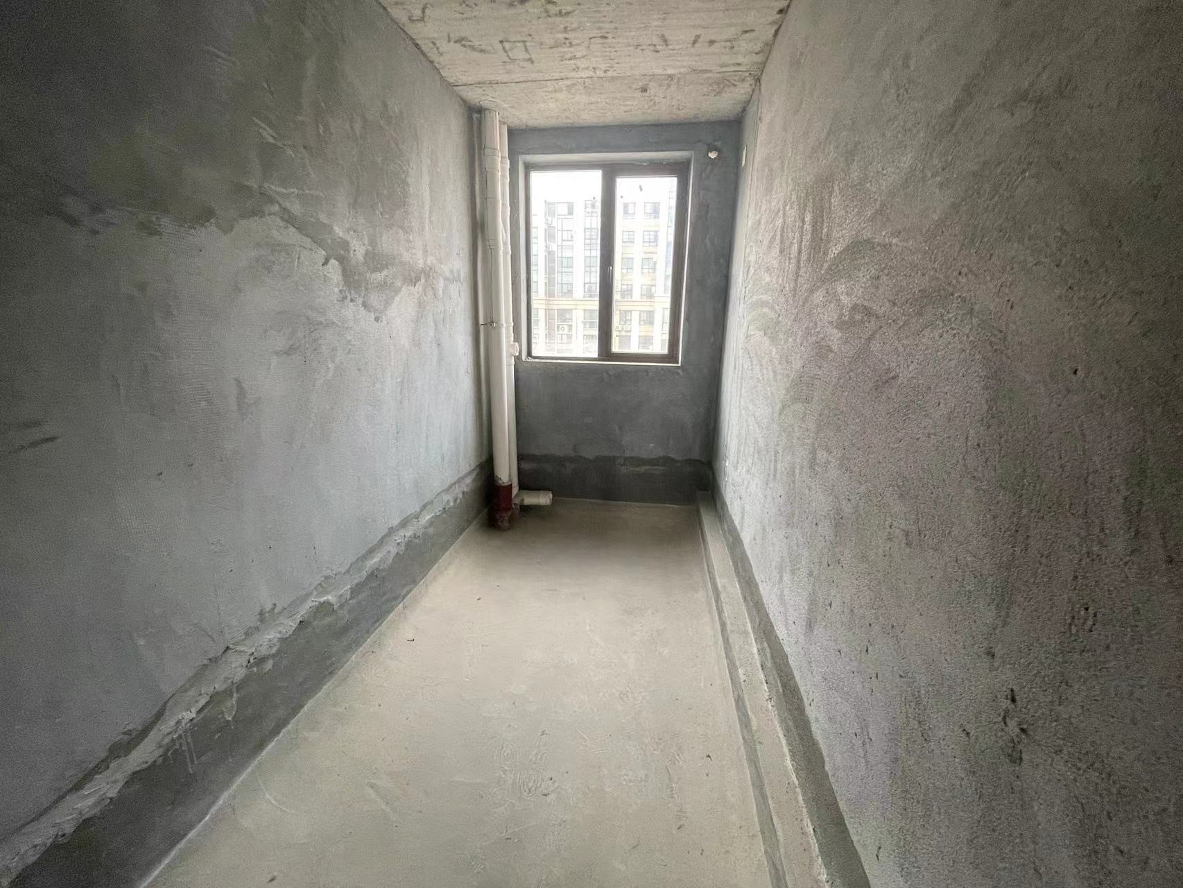 盛世金龙湾 3室2厅2卫 75.0万 盛世金龙湾 3室2厅2卫 75.0万客厅