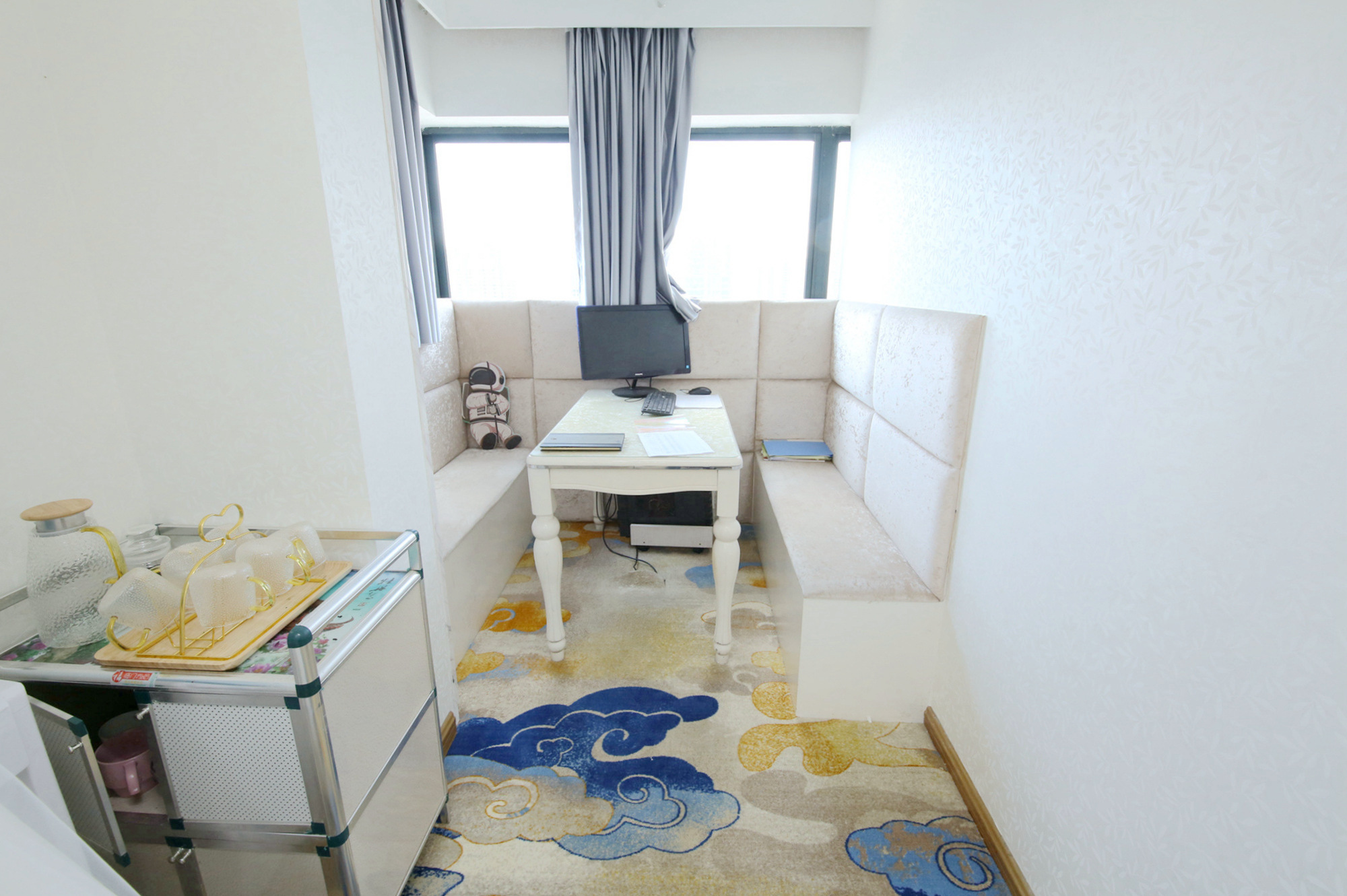 上东印象  3室2厅2卫   105.70万阳台