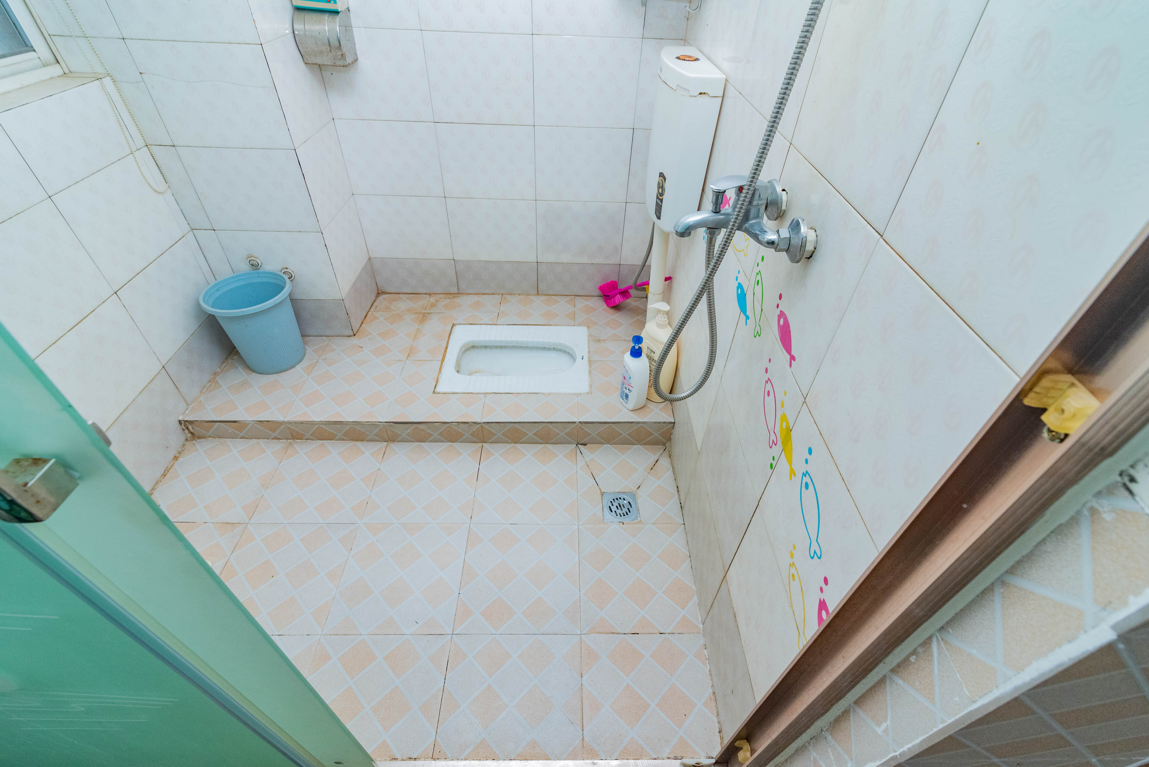 紫晶城 3室2厅1卫 70.0万 紫晶城 3室2厅1卫 70.0万卫生间