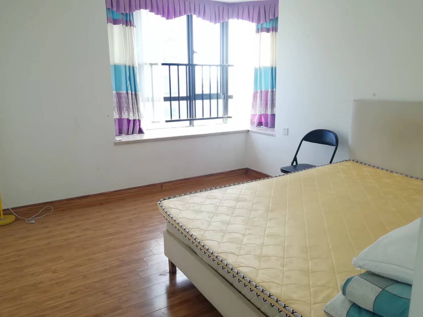 碧桂园 3室2厅2卫 59.8万 碧桂园 3室2厅2卫 59.8万客厅