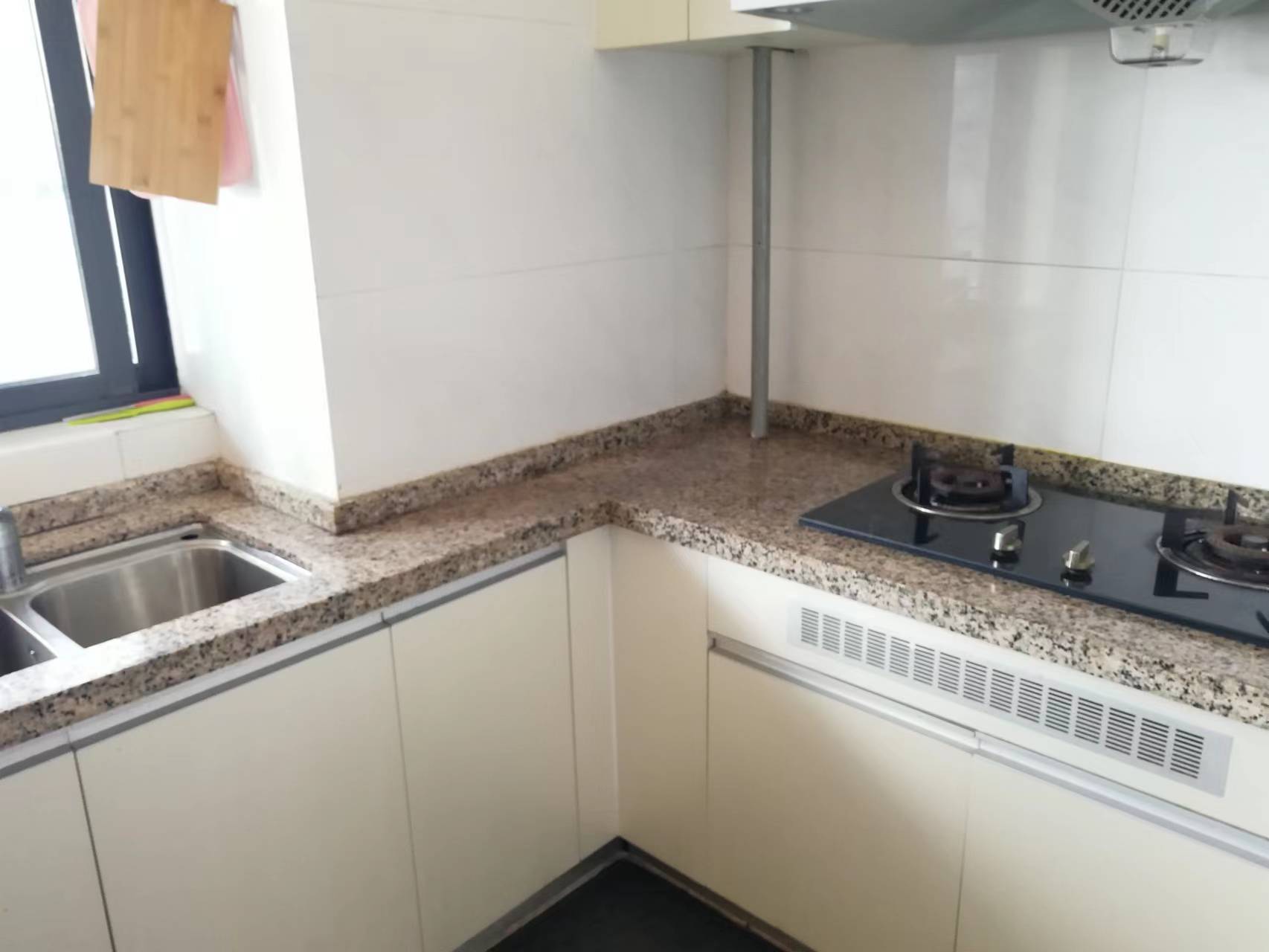 碧桂园 3室2厅2卫 59.8万 碧桂园 3室2厅2卫 59.8万客厅