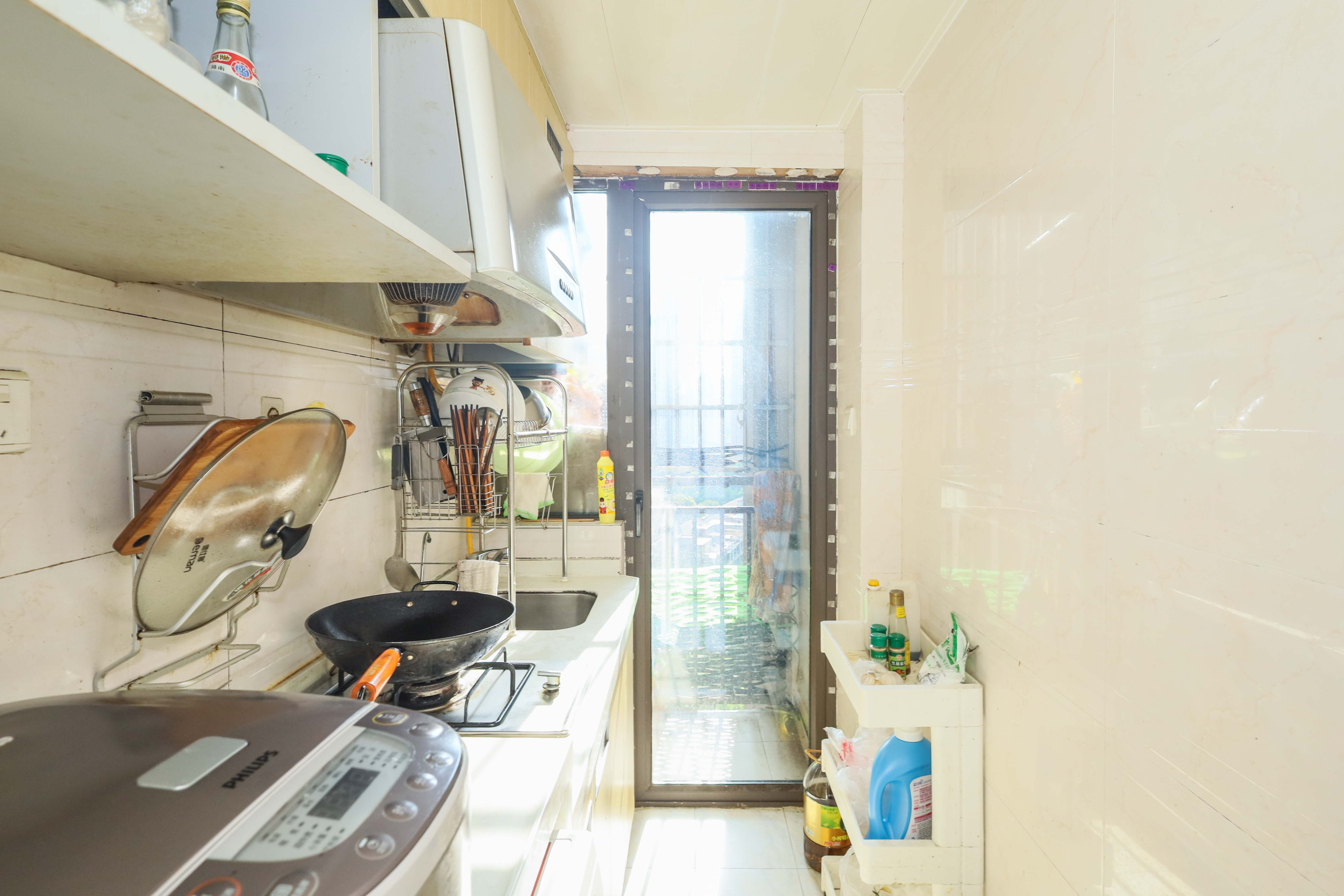 旭辉御府  2室1厅1卫   51.00万厨房