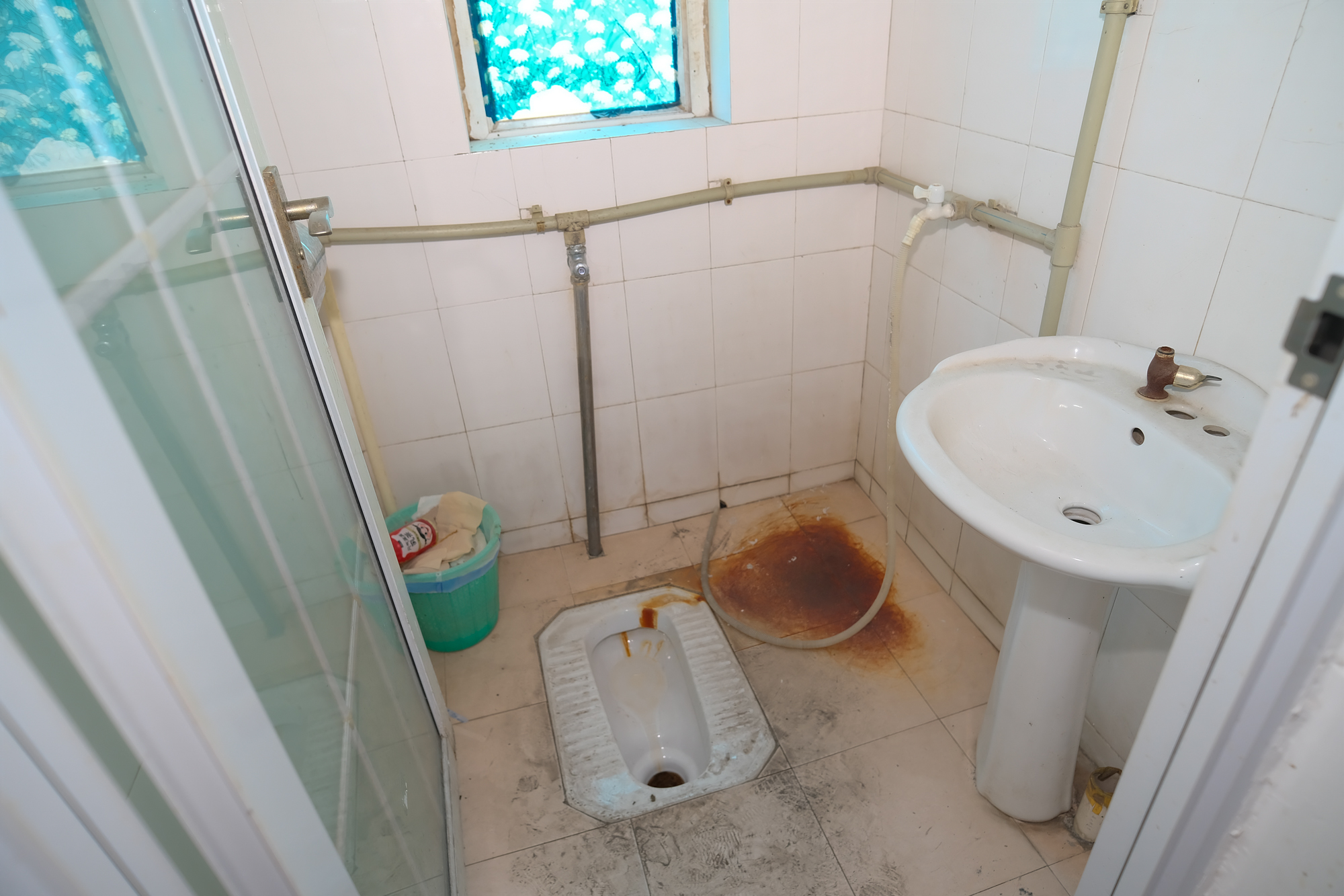 山水人家三期 1室1厅1卫 180.0万 山水人家三期 1室1厅1卫 180.0万客厅