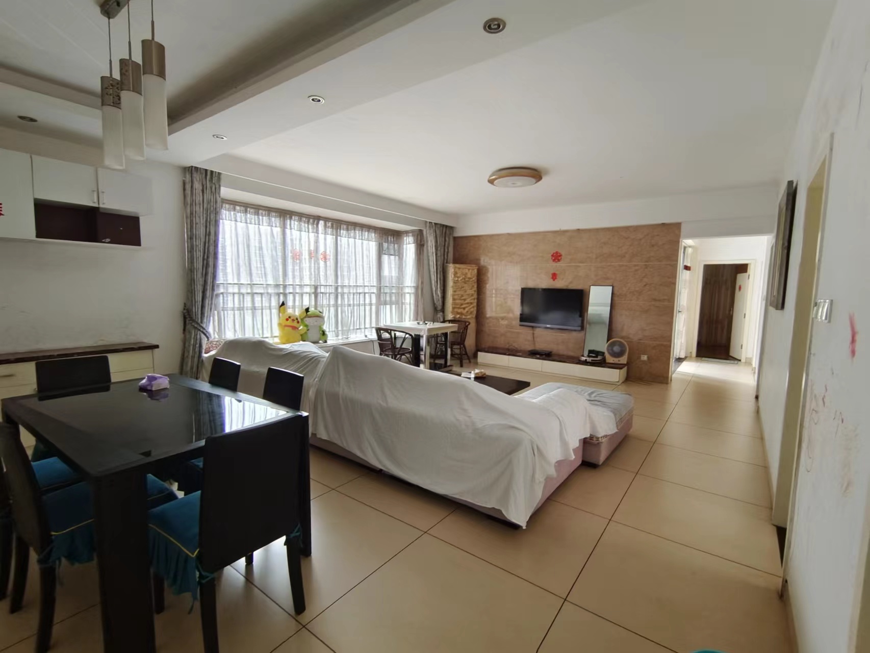 城市风景  4室2厅2卫    100.0万 城市风景  4室2厅2卫    100.0万客厅