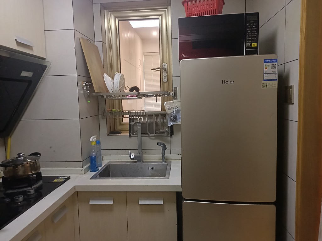 中建御山和苑  1室1厅1卫    33.8万客厅