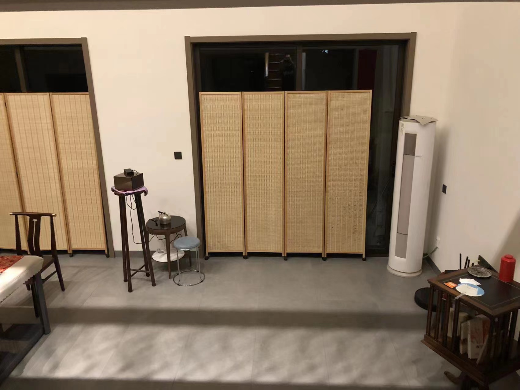 航空未名小区(北大资源) 6室3厅1卫 225.0万 航空未名小区(北大资源) 6室3厅1卫 225.0万客厅