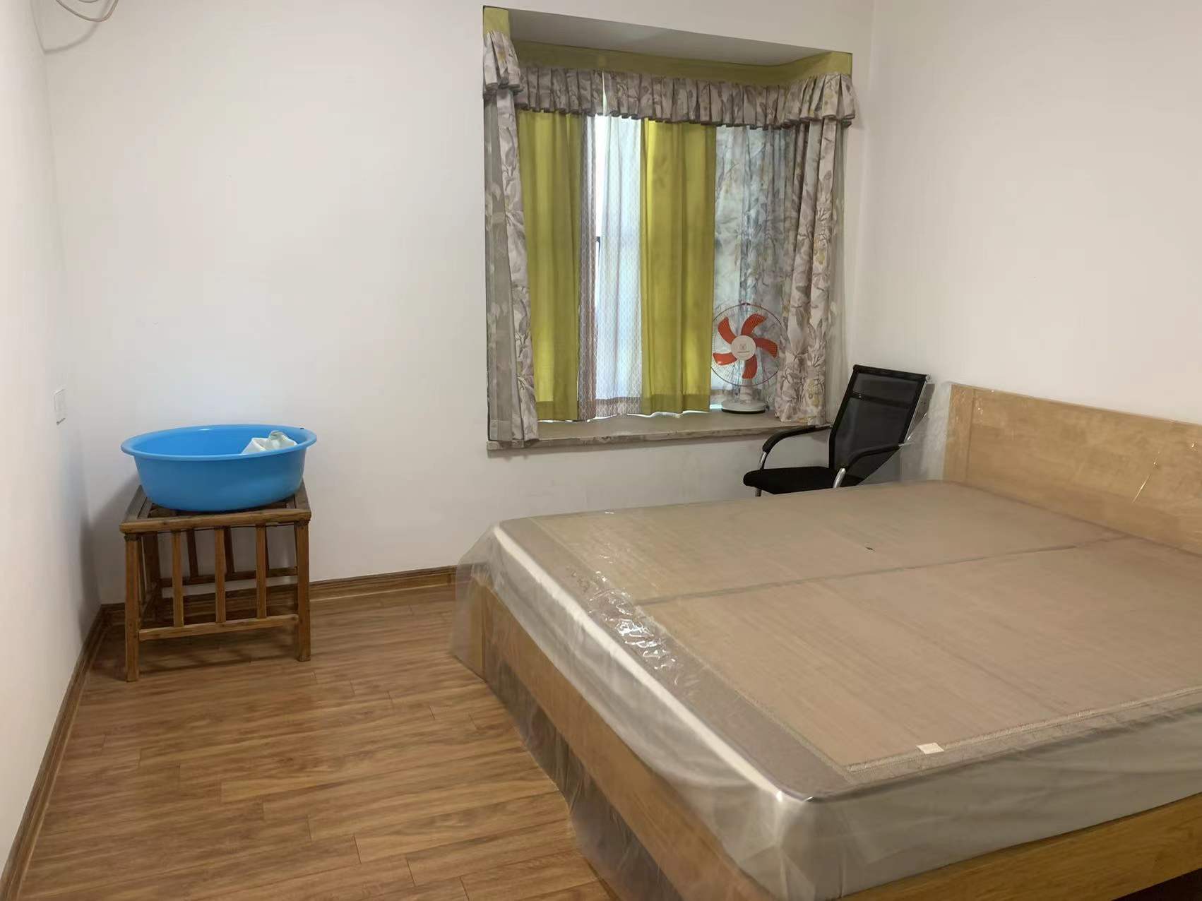 碧桂园 3室2厅2卫 59.8万 碧桂园 3室2厅2卫 59.8万客厅