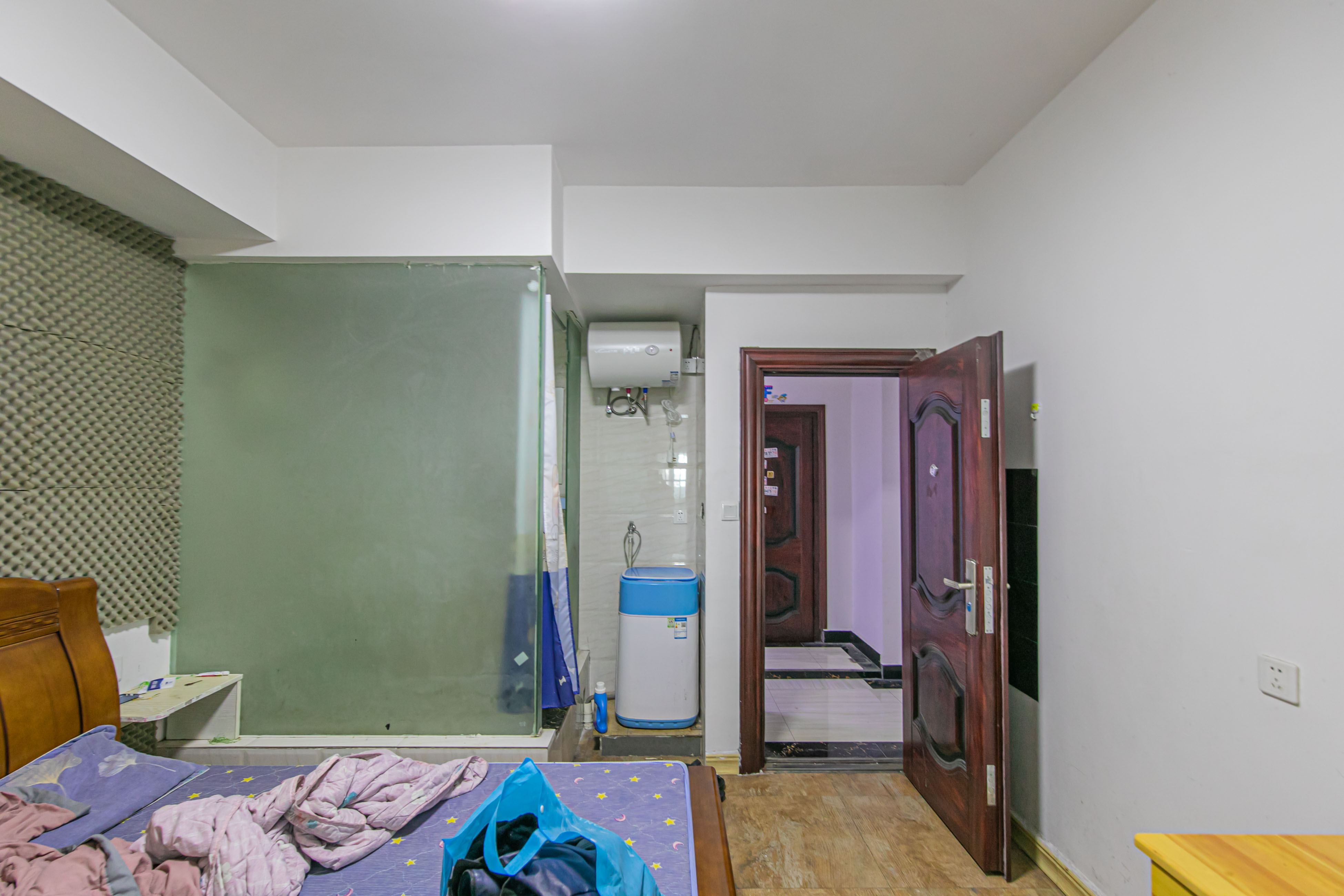 开源鑫苑 4室2厅2卫 105.0万 开源鑫苑 4室2厅2卫 105.0万卧室