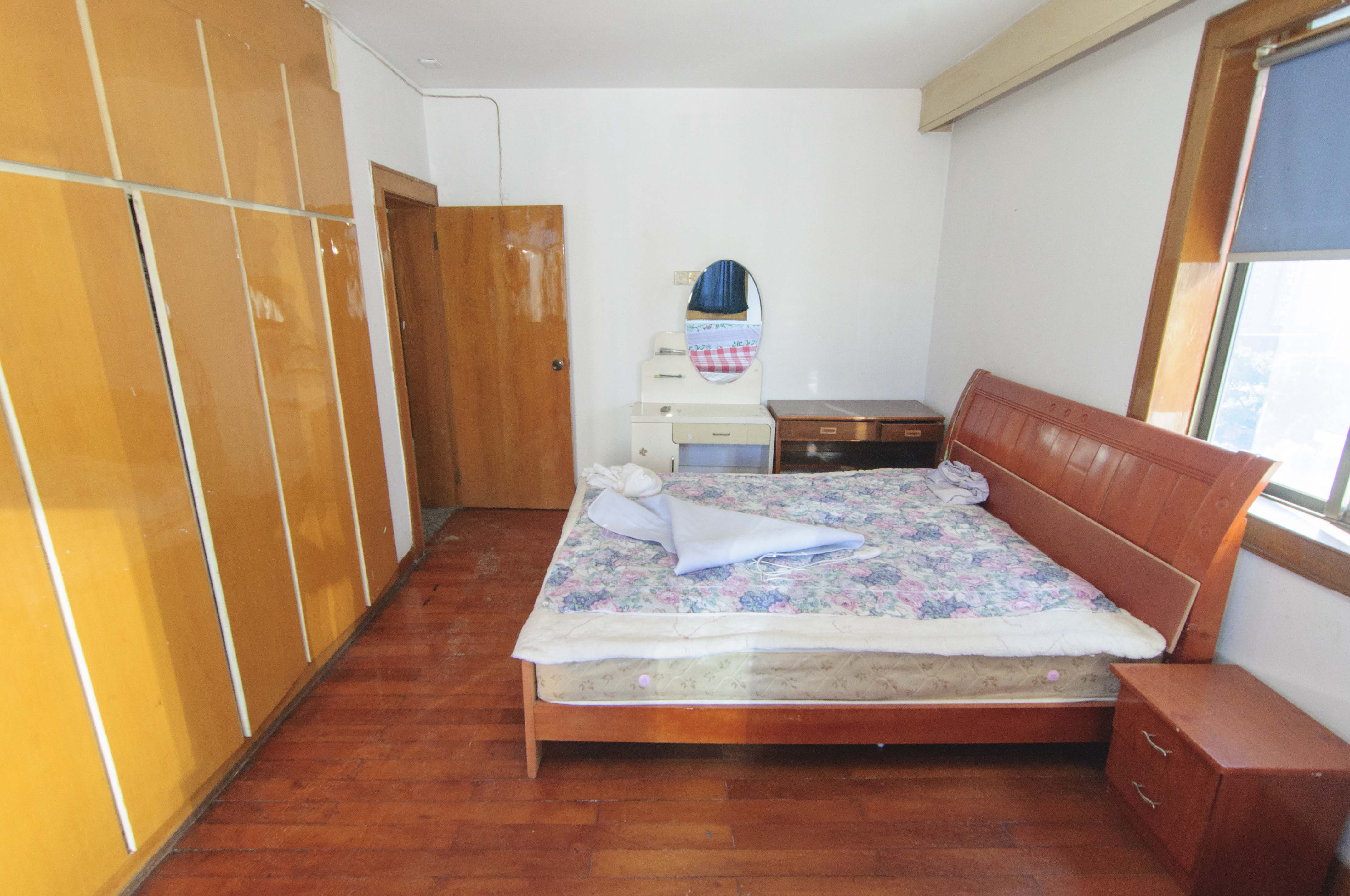 長沙市自來水公司住宅小區(qū)（白沙路119號）  2室2廳1衛(wèi)    97.8萬臥室