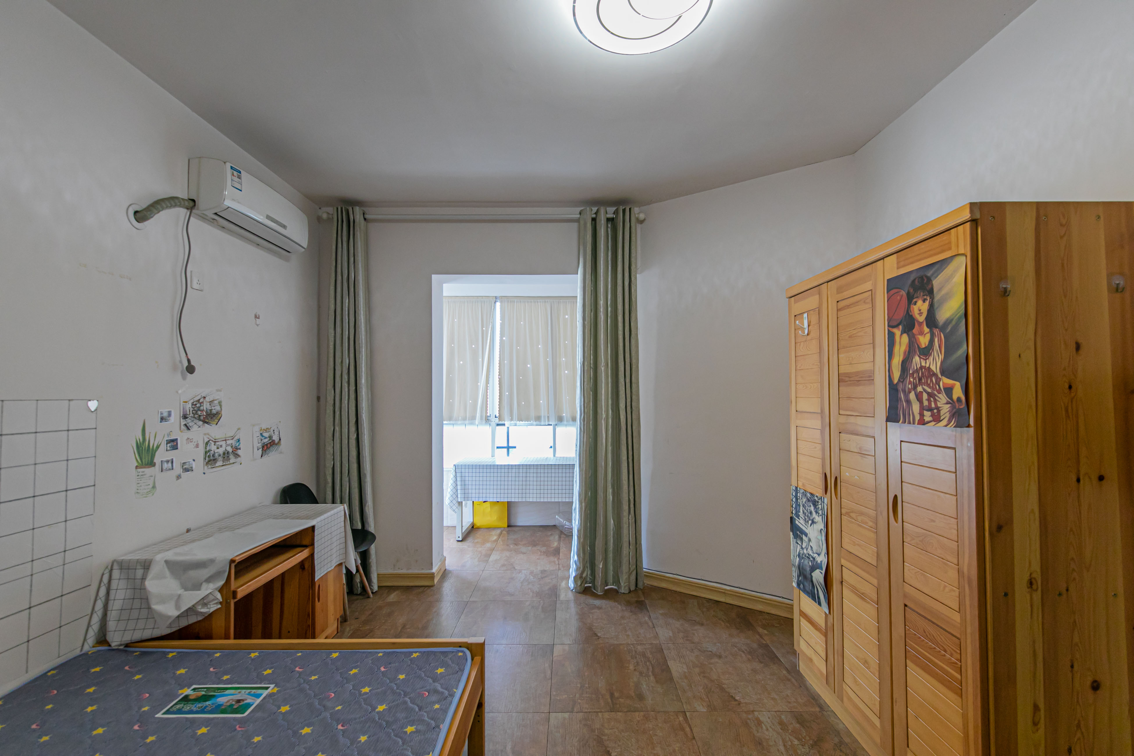 开源鑫苑 4室2厅2卫 105.0万 开源鑫苑 4室2厅2卫 105.0万客厅