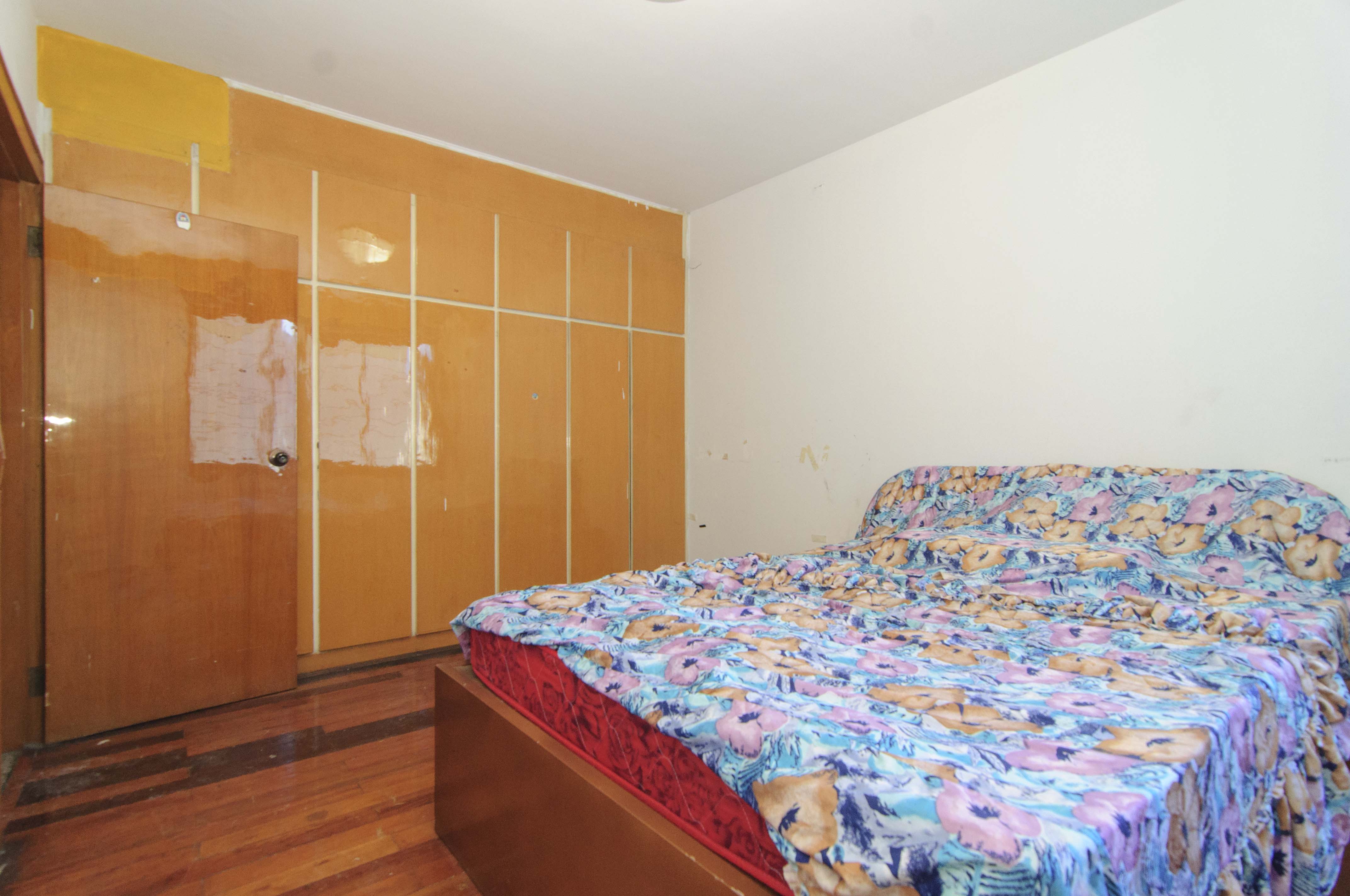 長沙市自來水公司住宅小區(qū)（白沙路119號）  2室2廳1衛(wèi)    97.8萬臥室