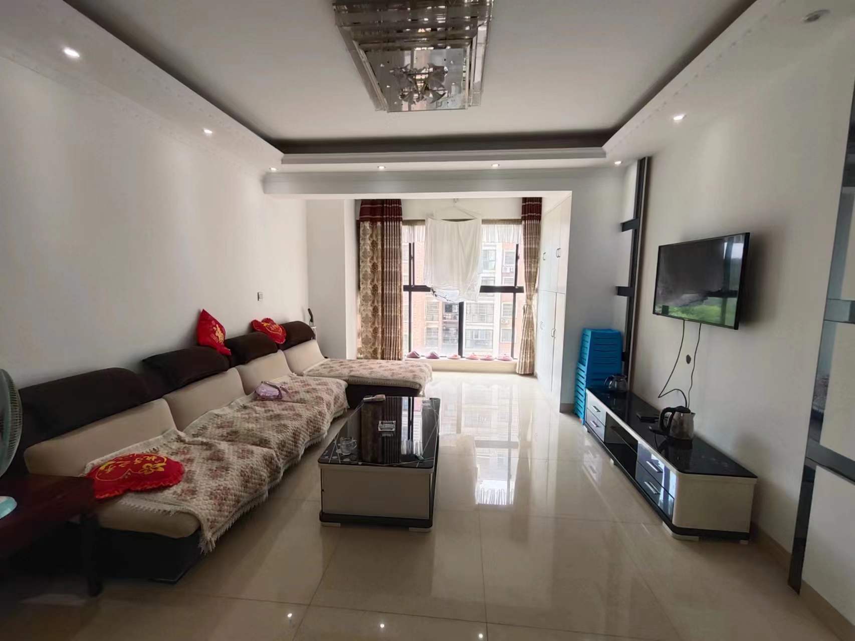 香博堡 0室0厅0卫 68.0万 香博堡 0室0厅0卫 68.0万客厅