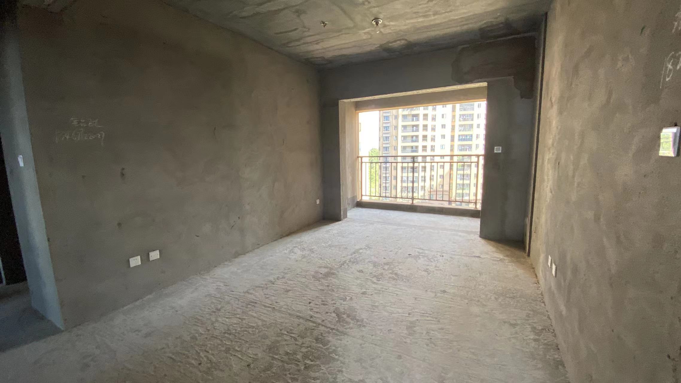 青龙湾(中央小镇)  3室2厅2卫    45.0万 青龙湾(中央小镇)  3室2厅2卫    45.0万客厅