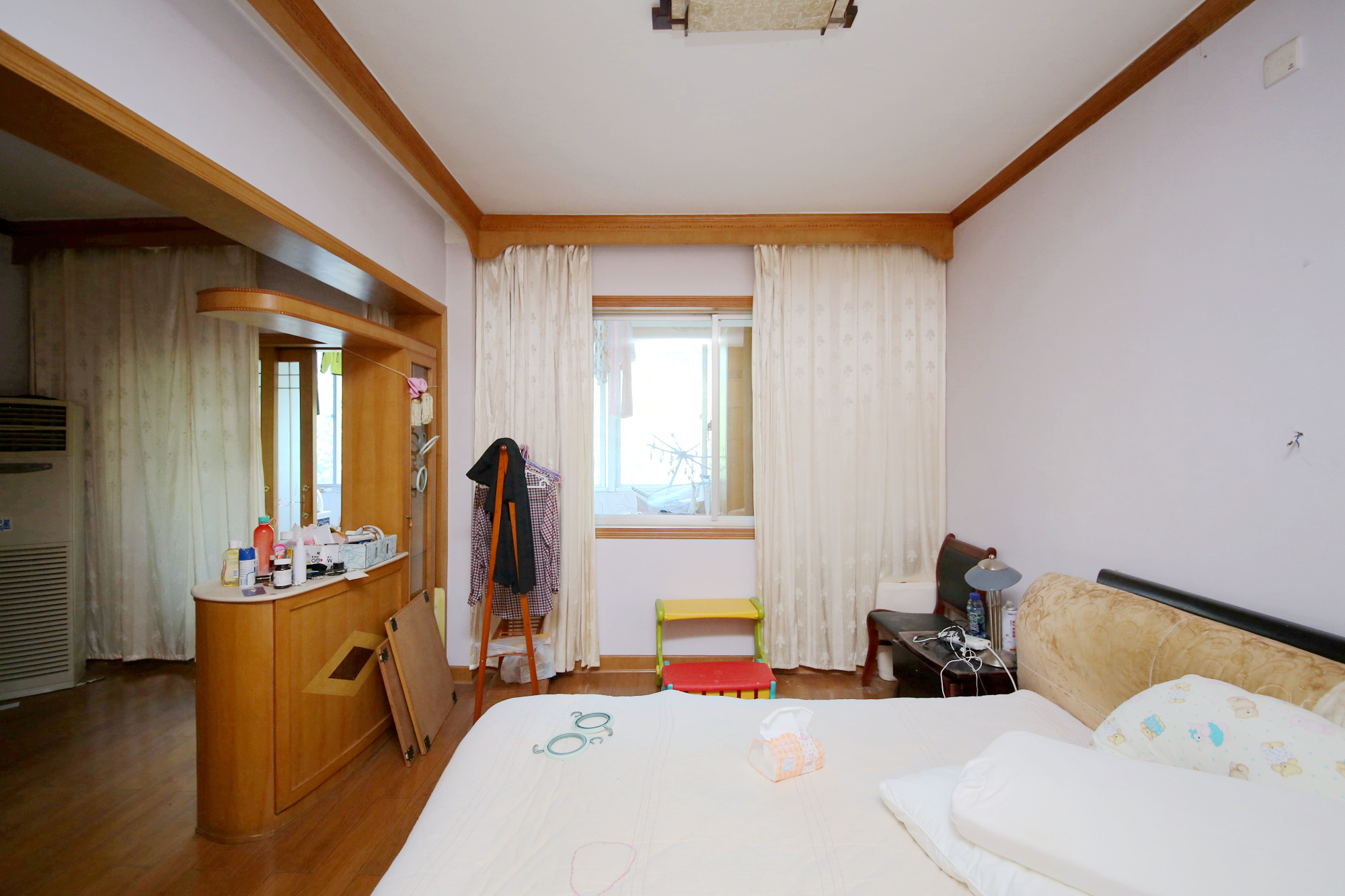 安全厅宿舍阳光小区（湘湖渔场阳光小区)  3室2厅1卫   88.00万卧室