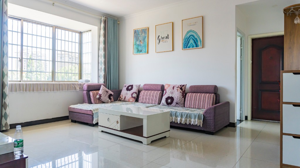 香格里拉 3室1厅1卫 46.80万 香格里拉 3室1厅1卫 46.80万客厅