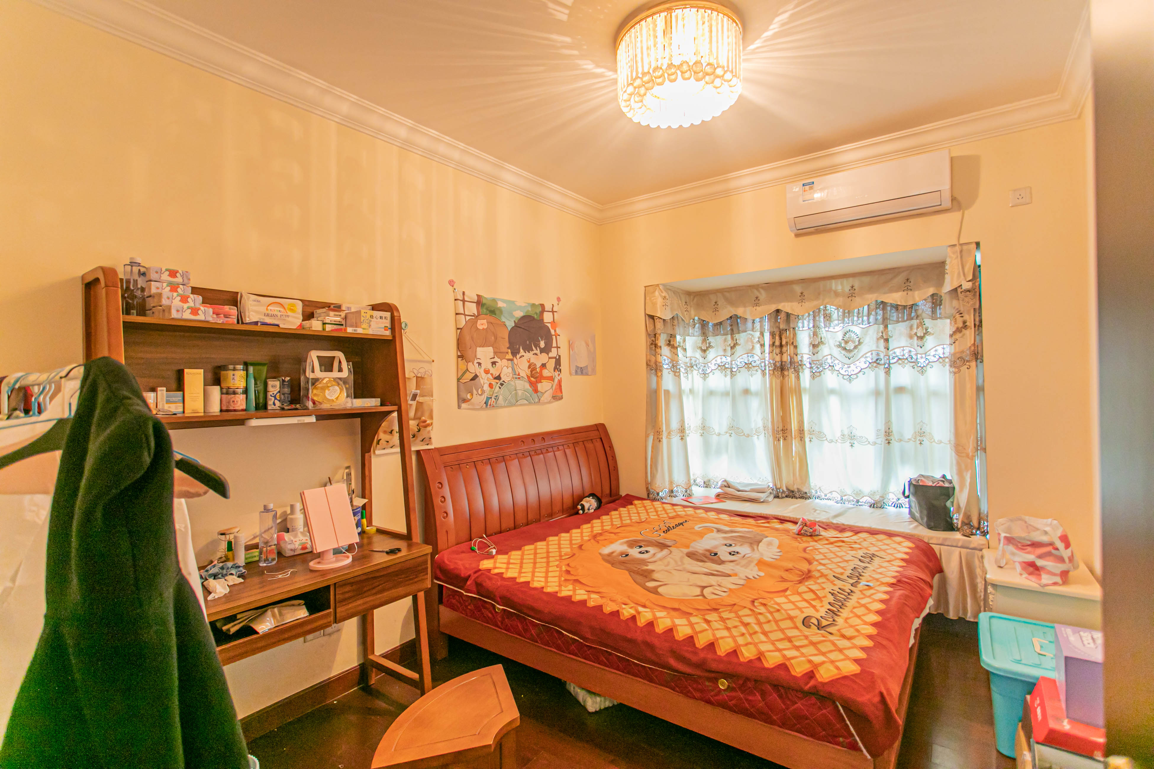 恒大翡翠华庭 3室2厅1卫 86.6万 恒大翡翠华庭 3室2厅1卫 86.6万卧室