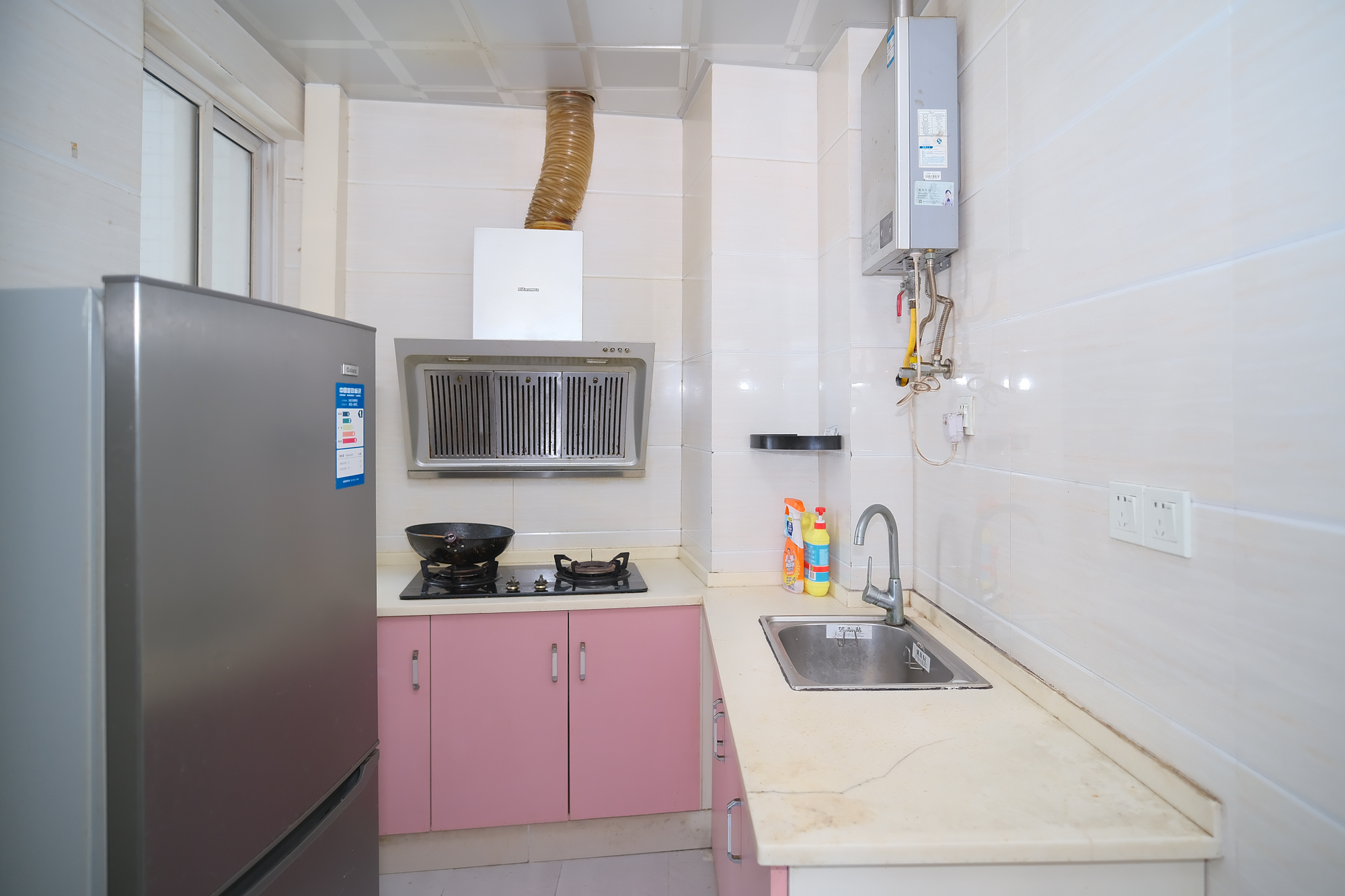 晶华美地  2室2厅1卫    45.8万阳台