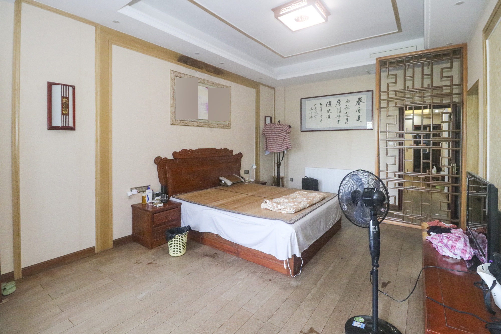 西山汇景一、二期  4室2厅2卫    588.93万卧室