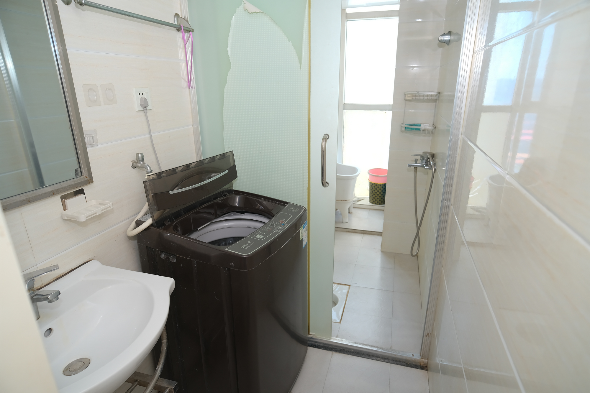 晶华美地  2室2厅1卫    45.8万客厅