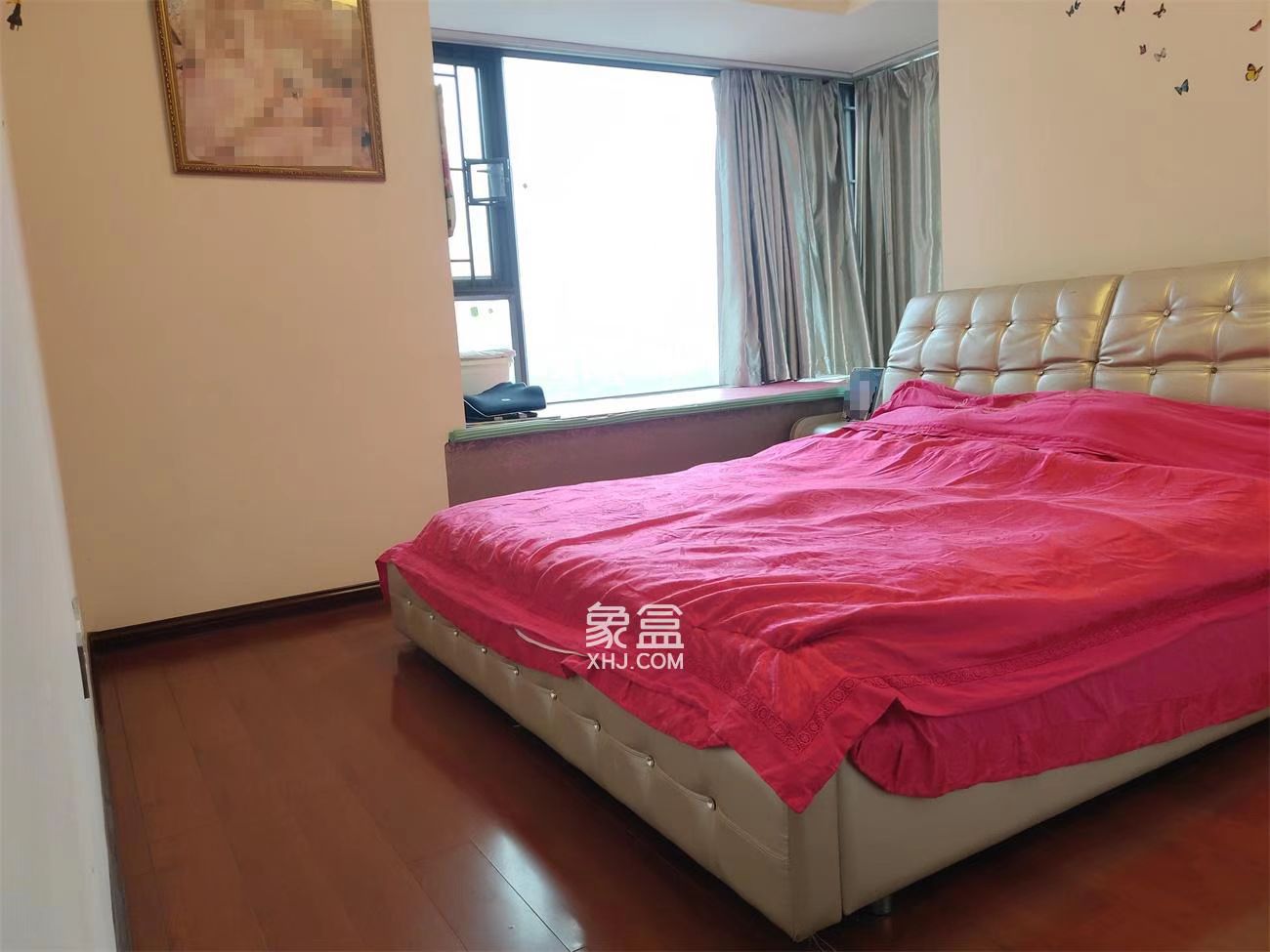 水岸花城(翠堤湾) 3室2厅2卫 46.8万 水岸花城(翠堤湾) 3室2厅2卫 46.8万客厅