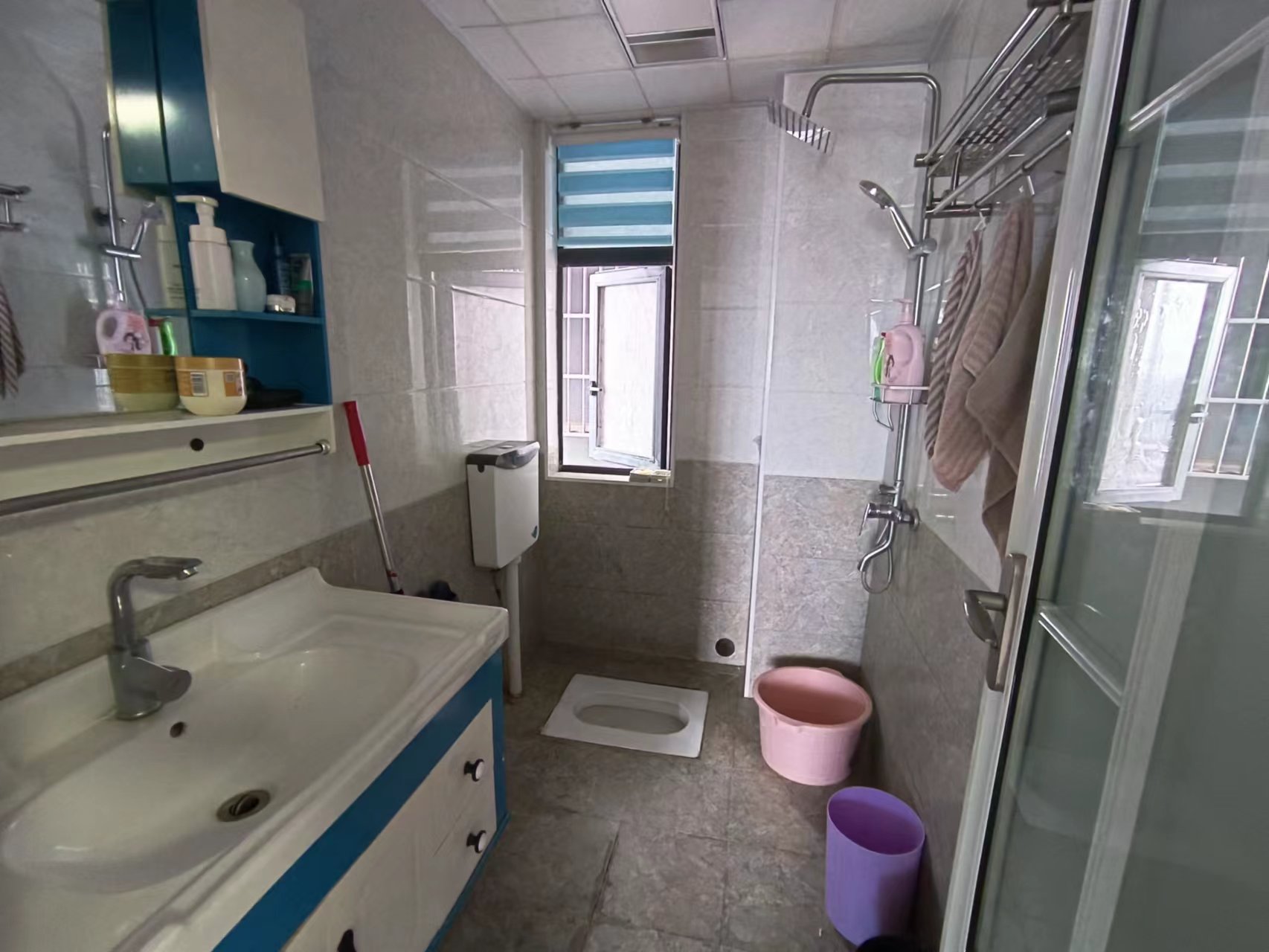 圣华名城建设北路110号 2室2厅1卫 45.0万 圣华名城建设北路110号 2室2厅1卫 45.0万客厅