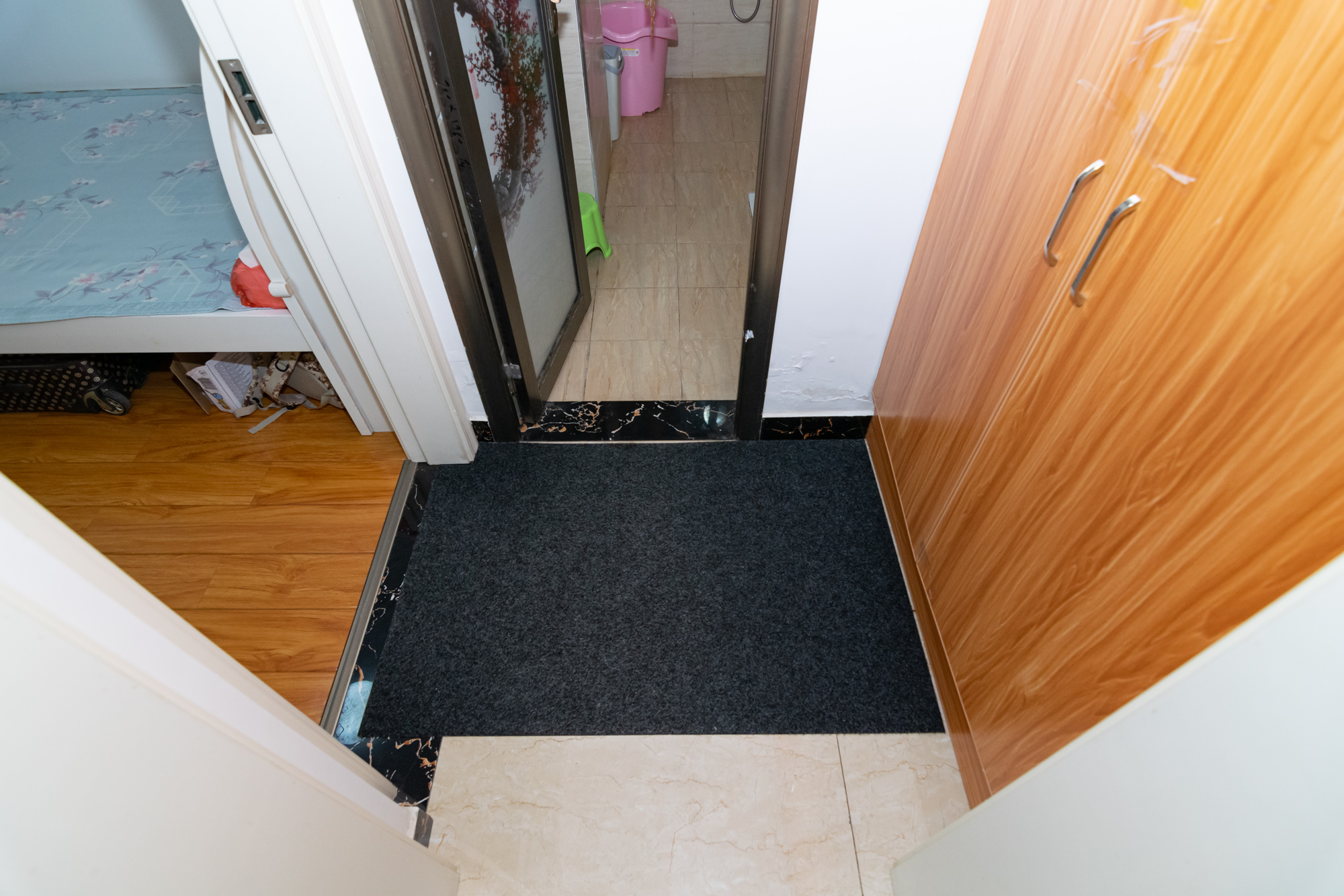 勤诚达新界  3室2厅1卫    90.0万 勤诚达新界  3室2厅1卫    90.0万阳台