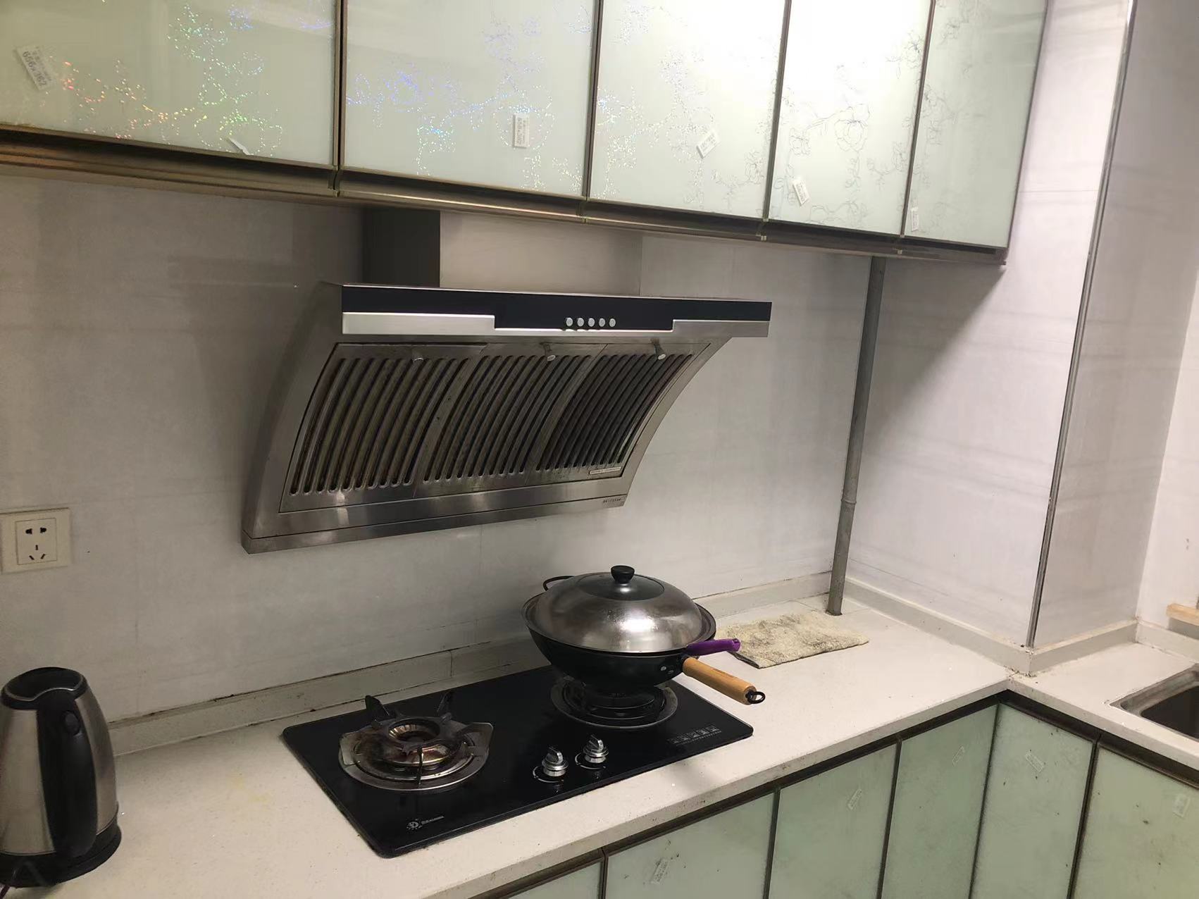 万博港小区  2室2厅1卫   40.00万客厅
