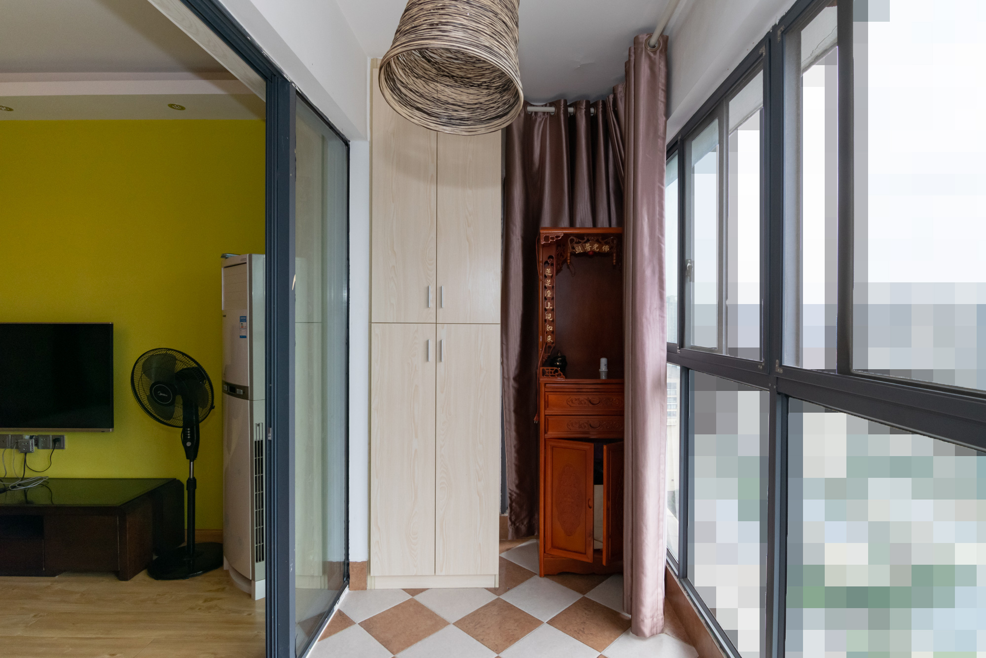 勤诚达新界 2室2厅1卫 68.0万 勤诚达新界 2室2厅1卫 68.0万阳台