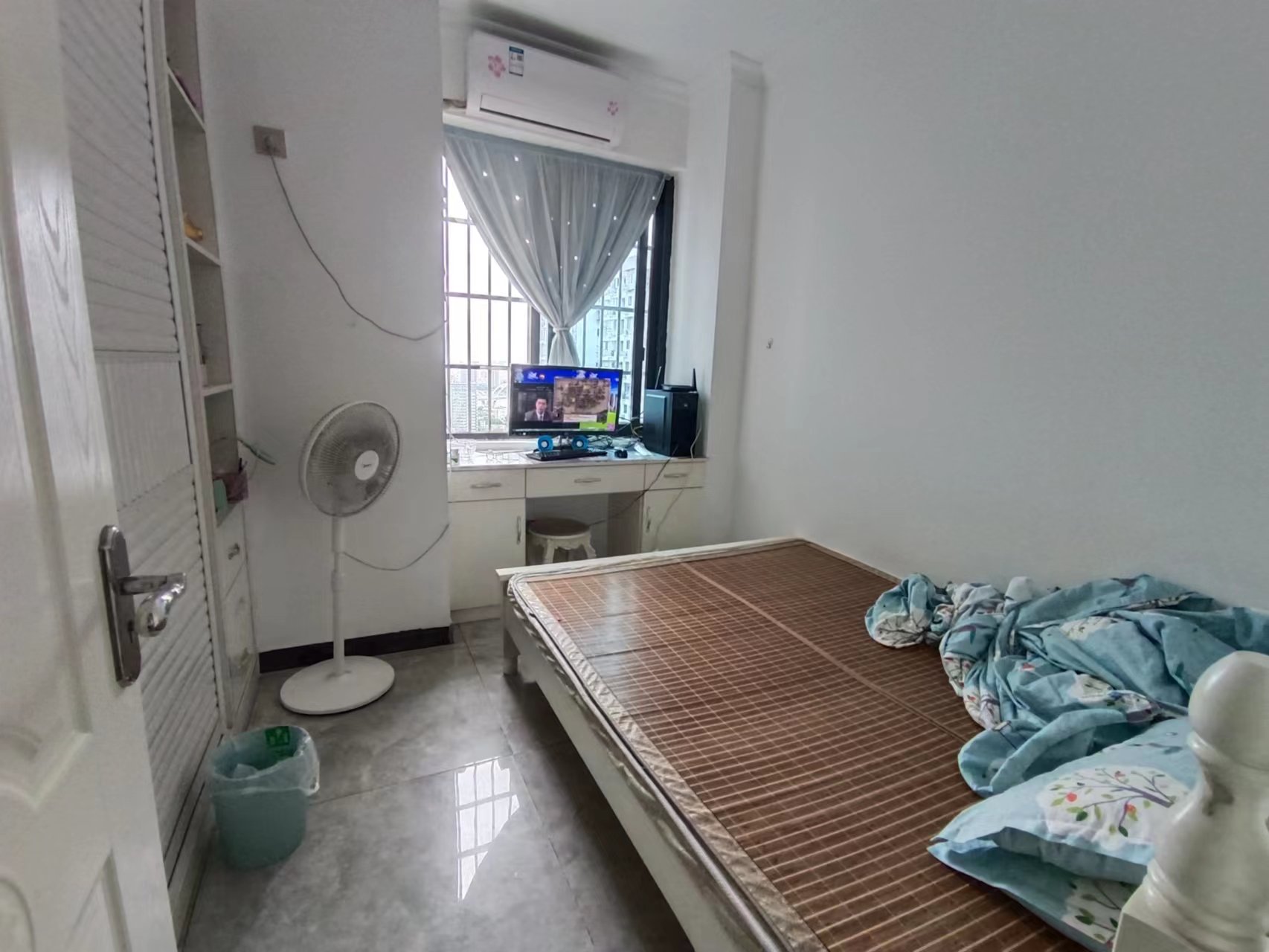 圣华名城建设北路110号 2室2厅1卫 45.0万 圣华名城建设北路110号 2室2厅1卫 45.0万客厅