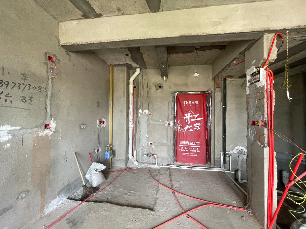 香格里拉  2室1厅1卫    30.8万 香格里拉  2室1厅1卫    30.8万客厅