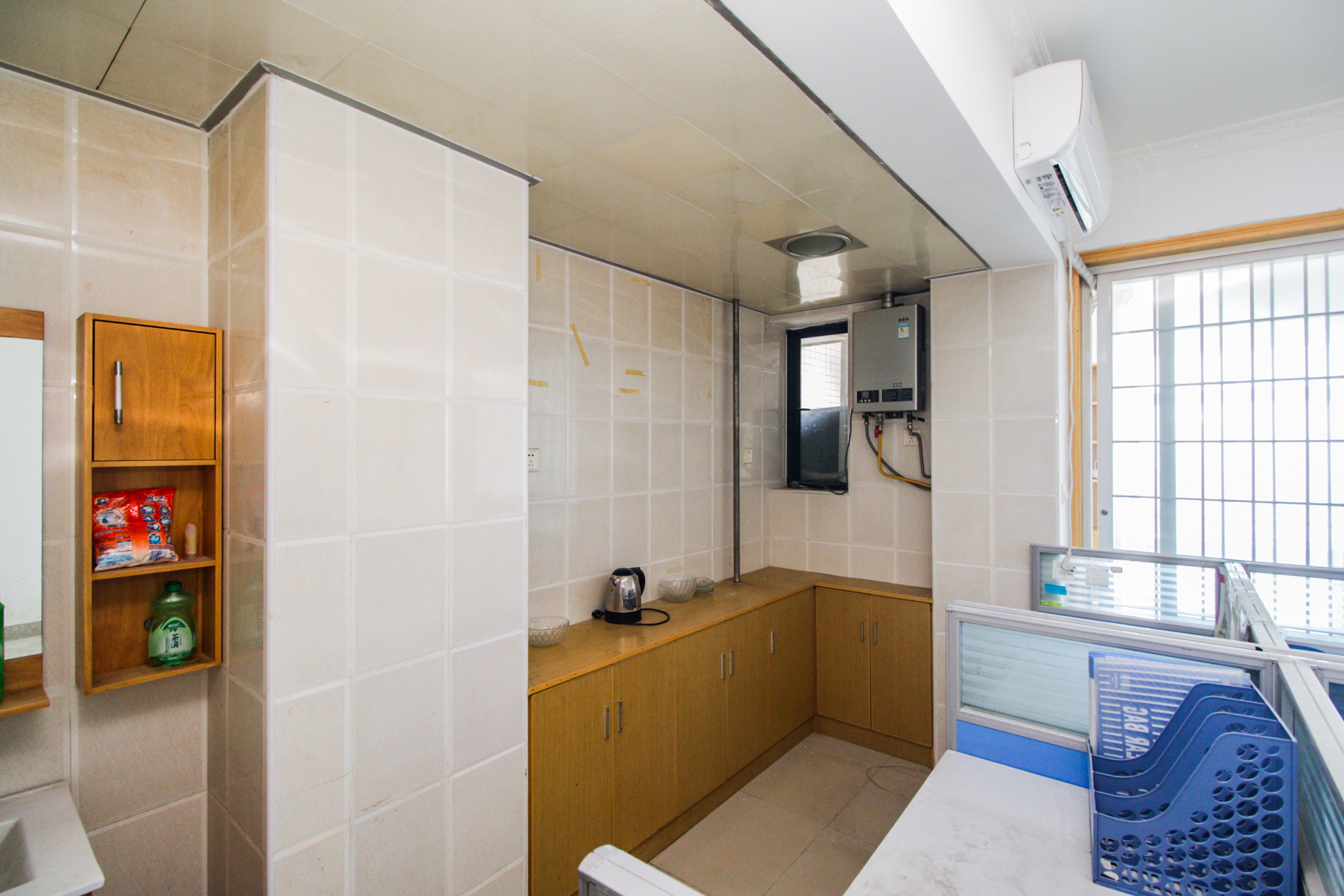 加加大街（华景苑）  1室1厅1卫    36.5万厨房