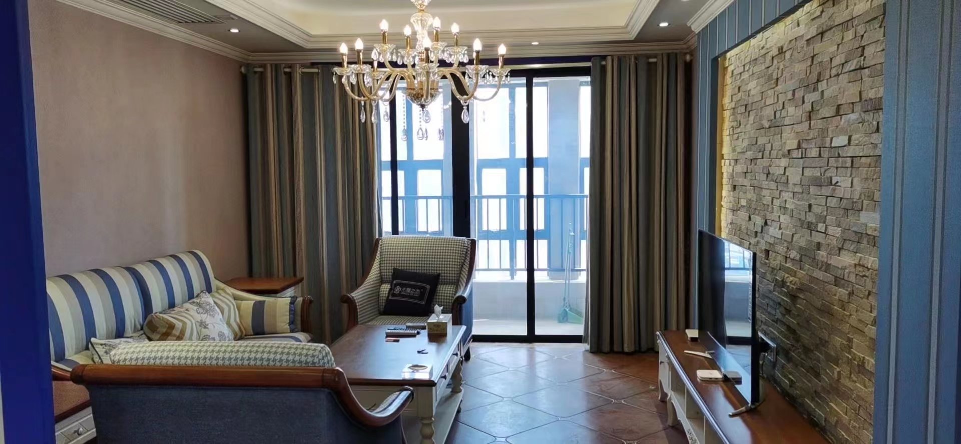 中建御山和苑 3室2厅1卫 82.8万 中建御山和苑 3室2厅1卫 82.8万客厅