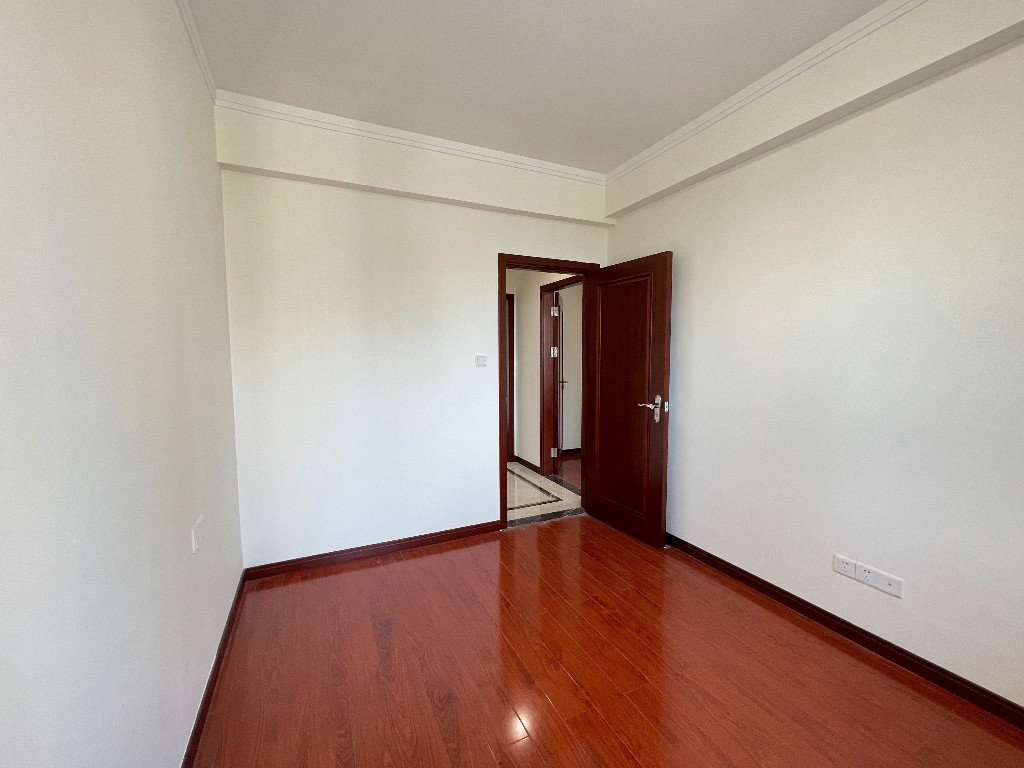 中建玥熙台 3室2厅1卫 78.80万 中建玥熙台 3室2厅1卫 78.80万客厅