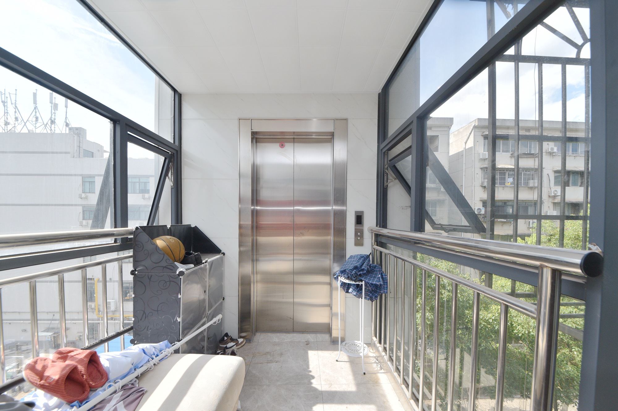金科园  4室2厅2卫   150.00万其他