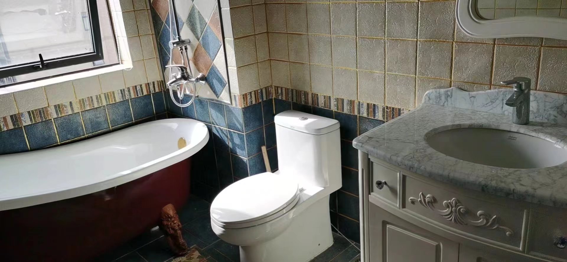 中建御山和苑 3室2厅1卫 82.8万 中建御山和苑 3室2厅1卫 82.8万客厅