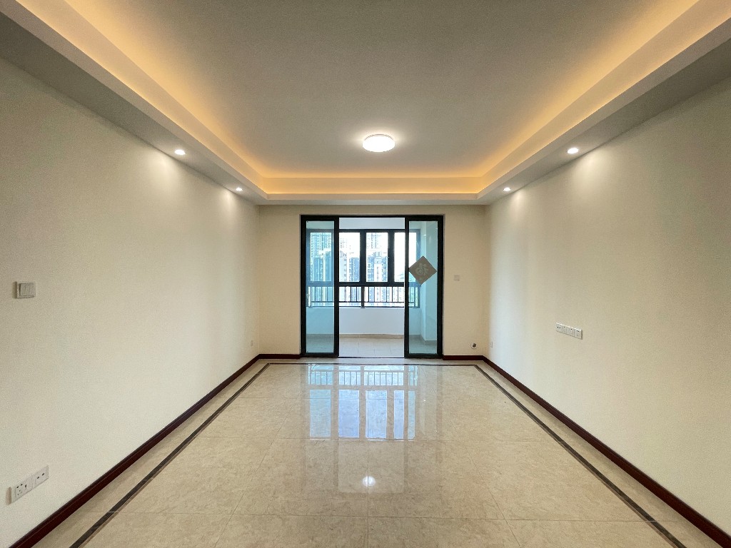 中建玥熙台 3室2厅1卫 78.80万 中建玥熙台 3室2厅1卫 78.80万客厅