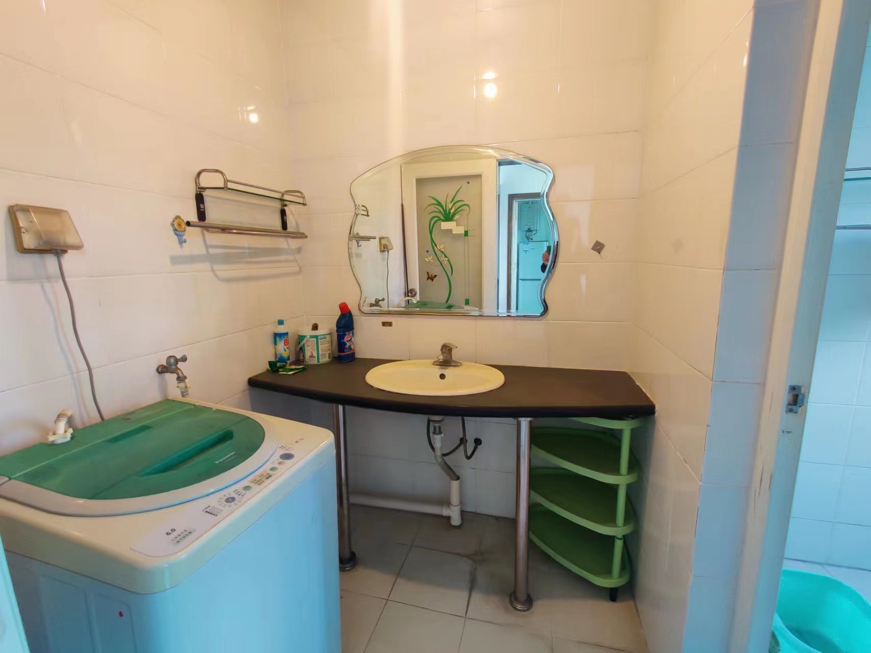 金泰园小区 3室2厅2卫 48.0万 金泰园小区 3室2厅2卫 48.0万客厅