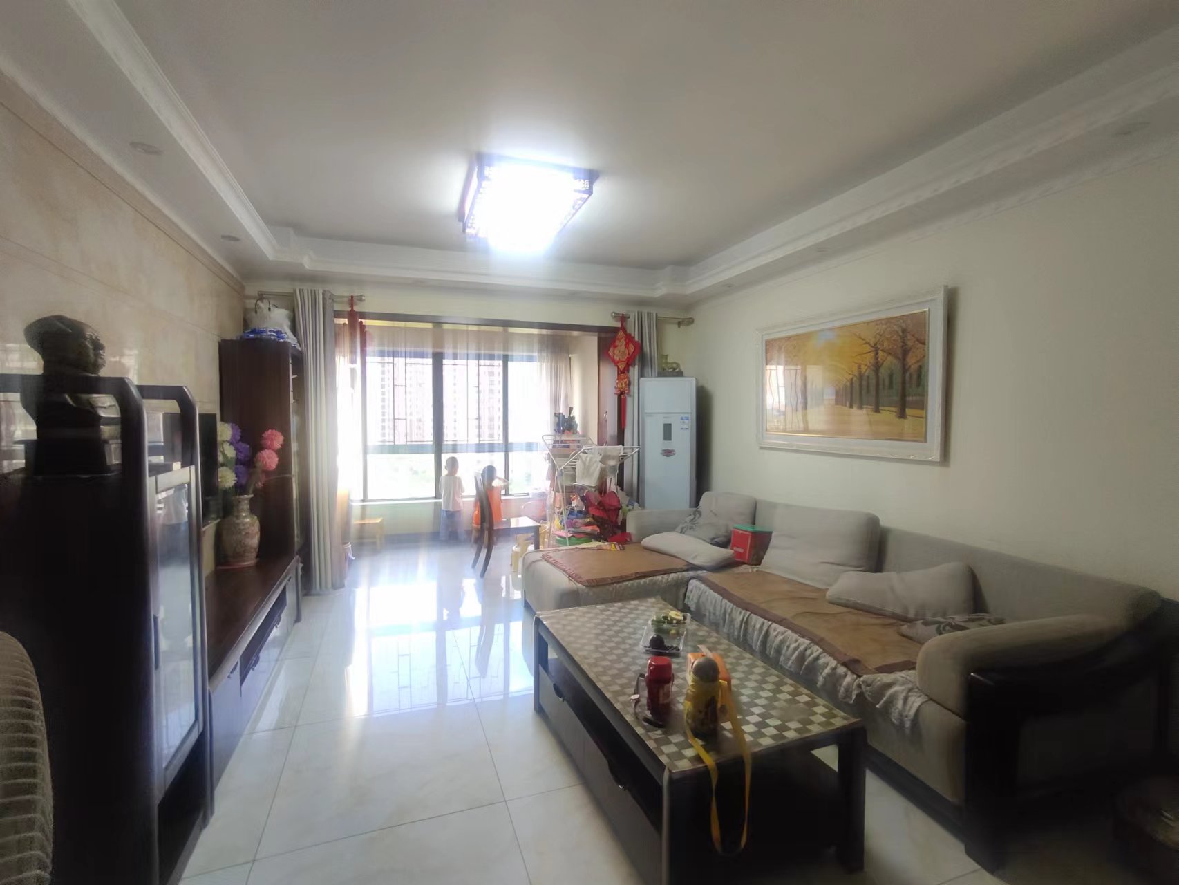 美的城三期 0室0厅0卫 86.0万 美的城三期 0室0厅0卫 86.0万客厅